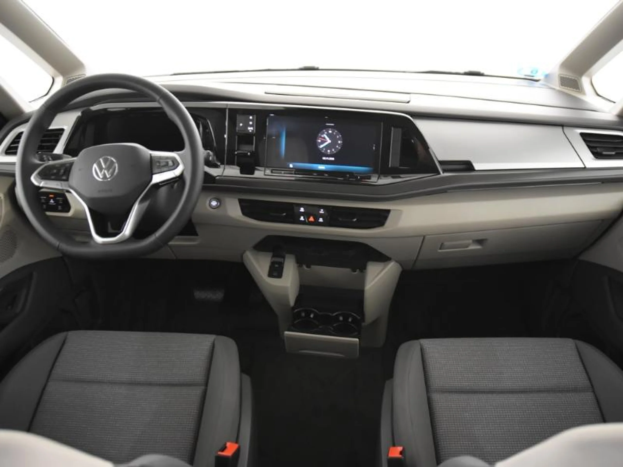 VW COMERCIALES Multivan MULTIVAN   MULTIVAN    1.5 EHYBRID 130 KW (177 CV) / 100 KW (136 CV) DSG 6 VEL. 4MOTION    19,7 KWH - Foto 4