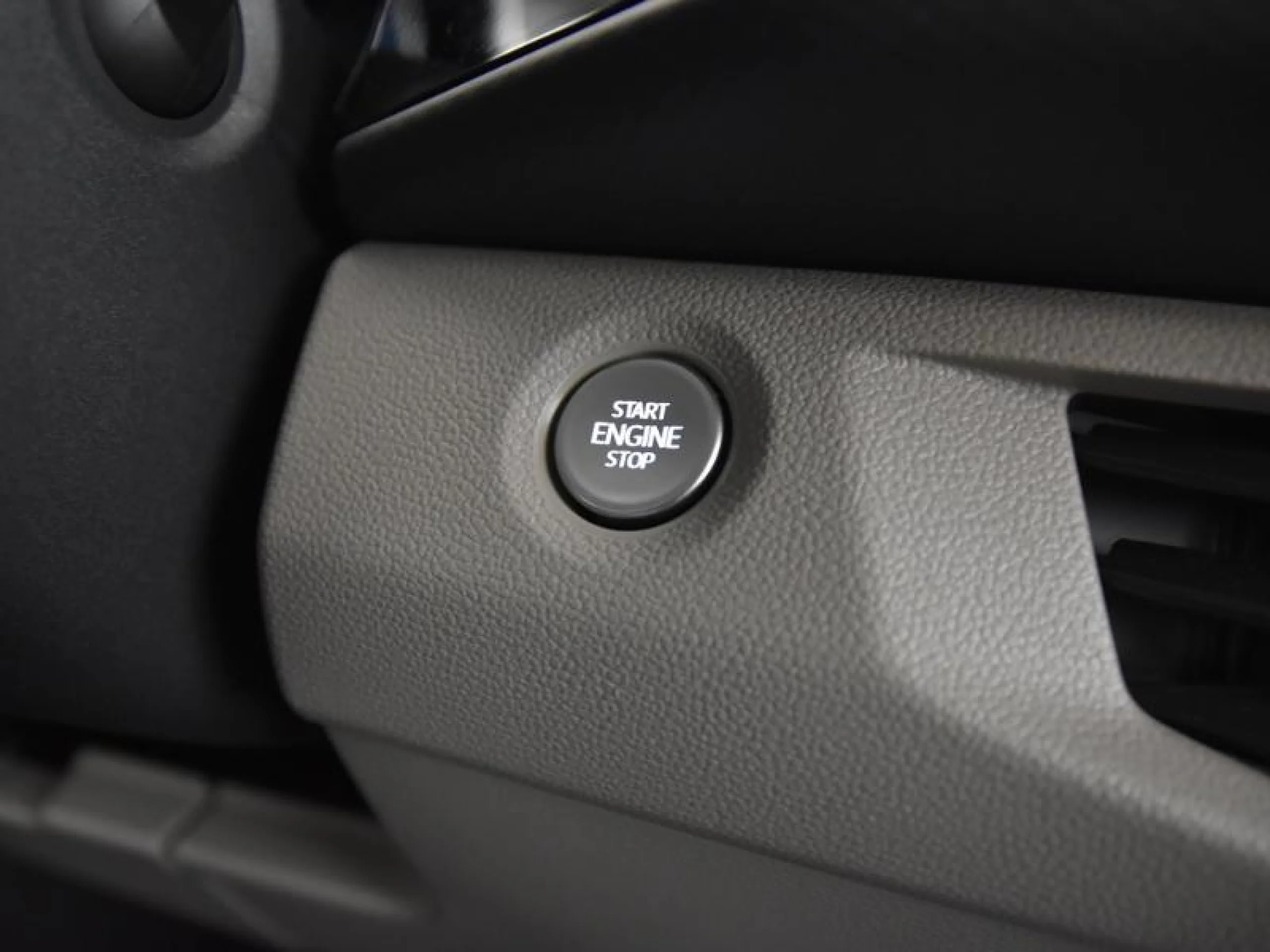 VW COMERCIALES Multivan MULTIVAN   MULTIVAN    1.5 EHYBRID 130 KW (177 CV) / 100 KW (136 CV) DSG 6 VEL. 4MOTION    19,7 KWH - Foto 14