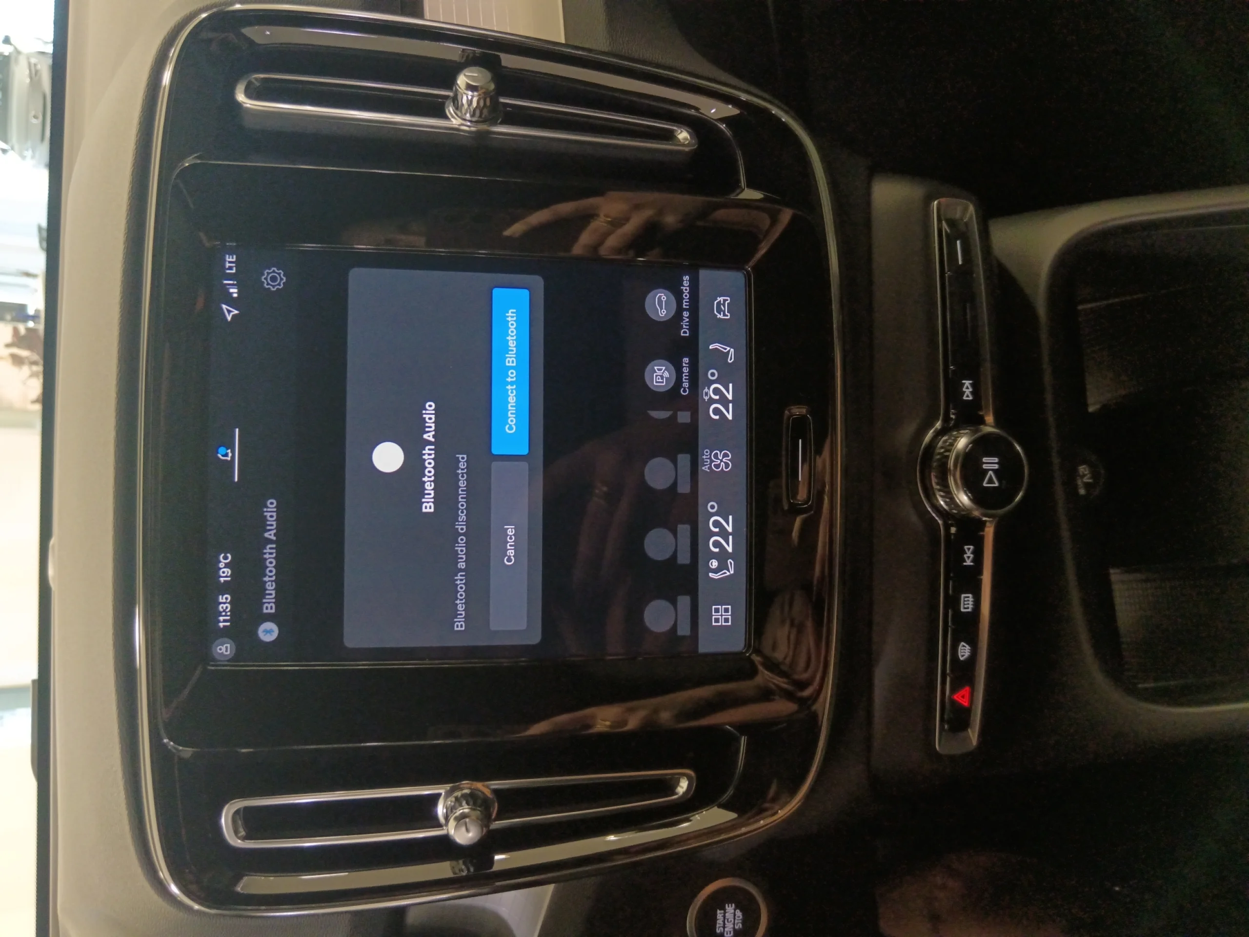 VOLVO XC40 2.0 B3 G CORE AUTO - Foto 10