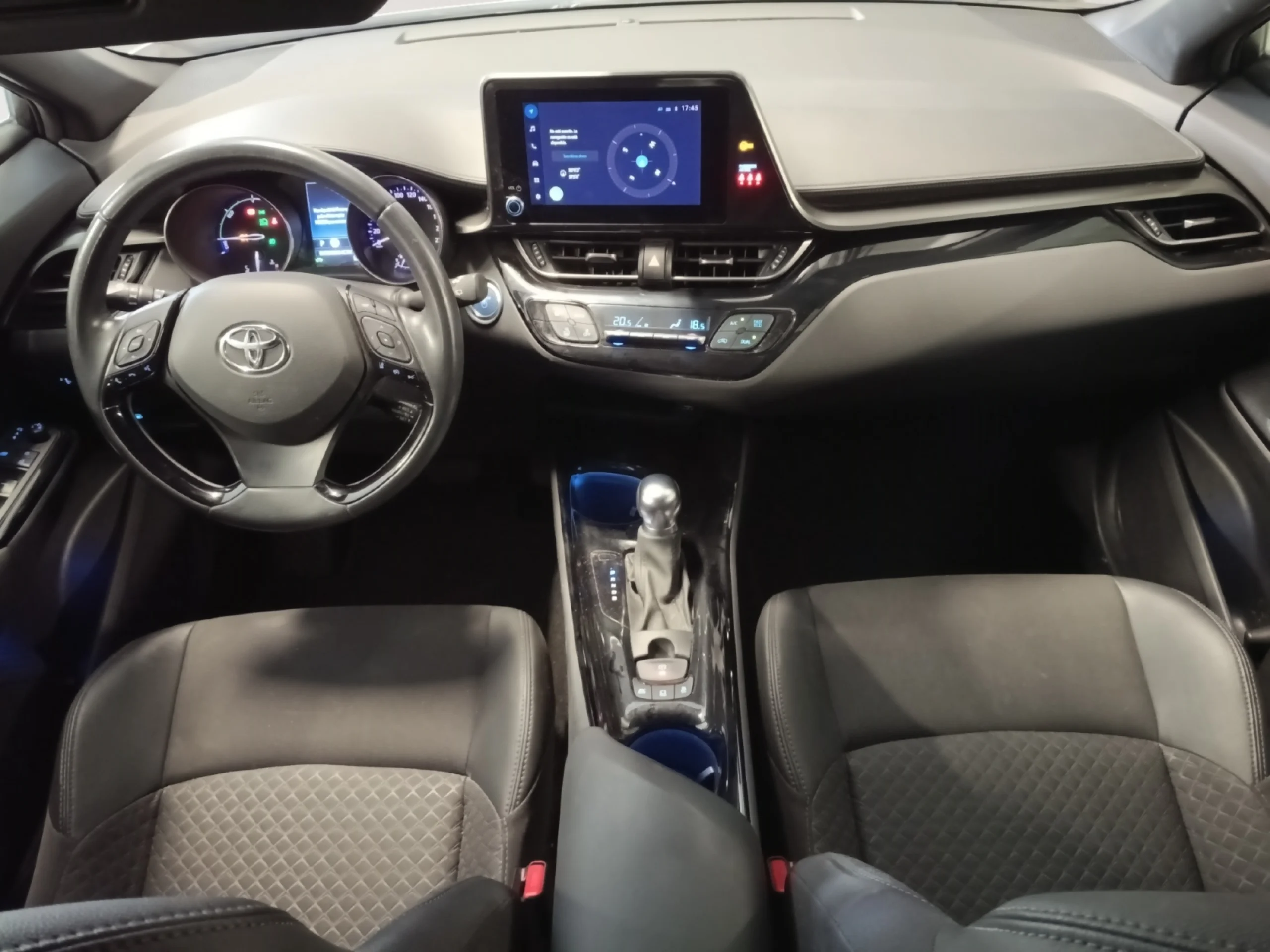 TOYOTA C HR 1.8 125H ADVANCE - Foto 4