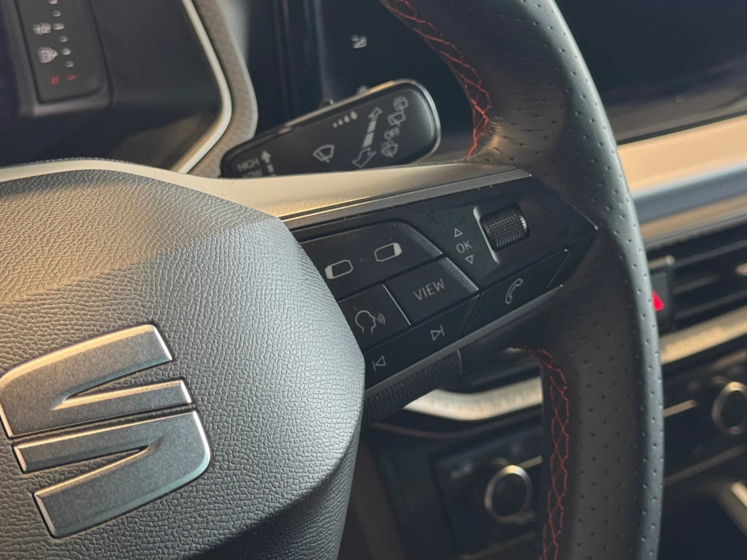 SEAT ARONA 1.0 TSI 85KW (115CV) FR SPECIAL EDITION - Foto 12