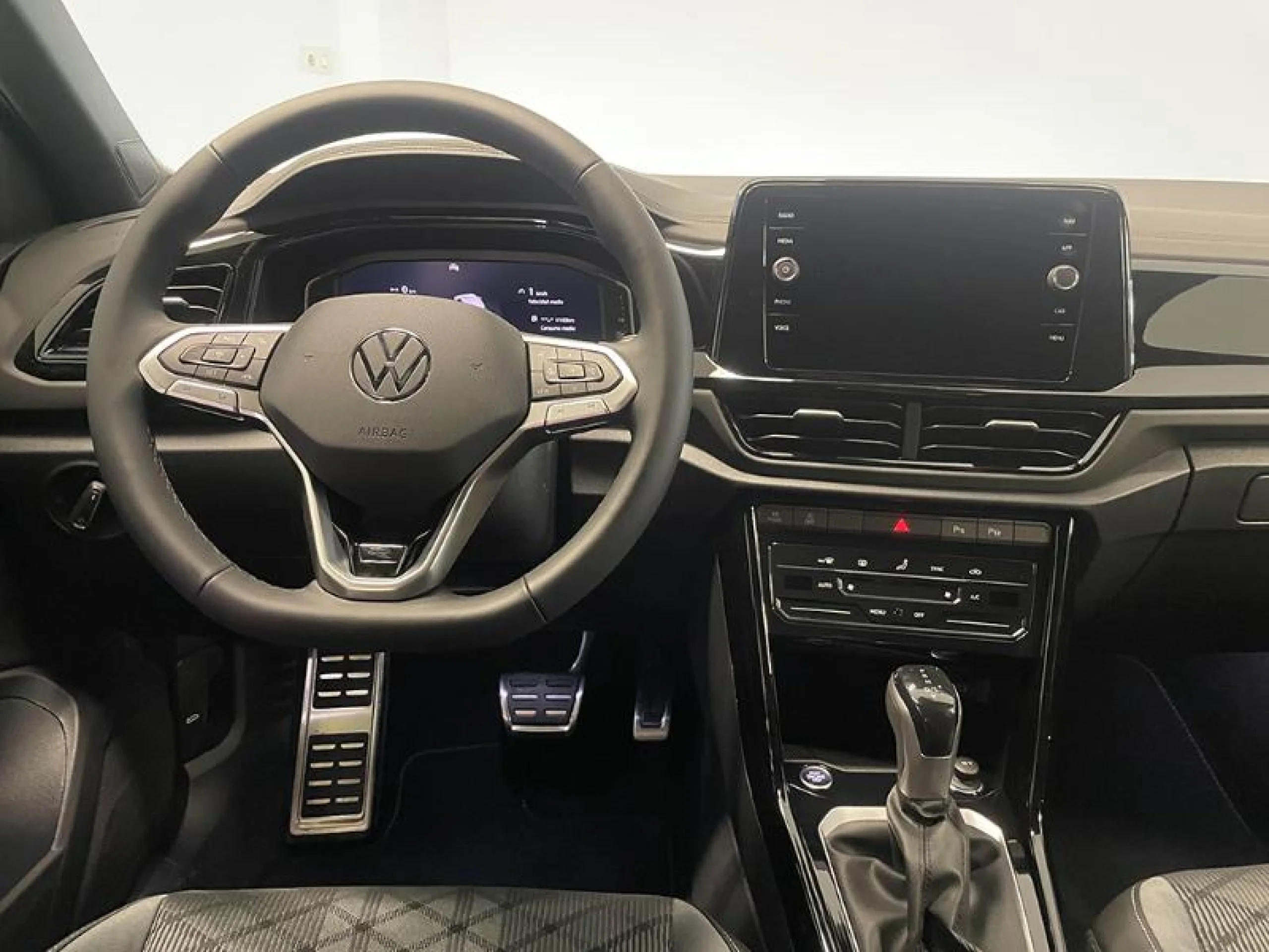 VOLKSWAGEN T ROC R LINE 2.0 TDI 110KW (150CV) DSG - Foto 18