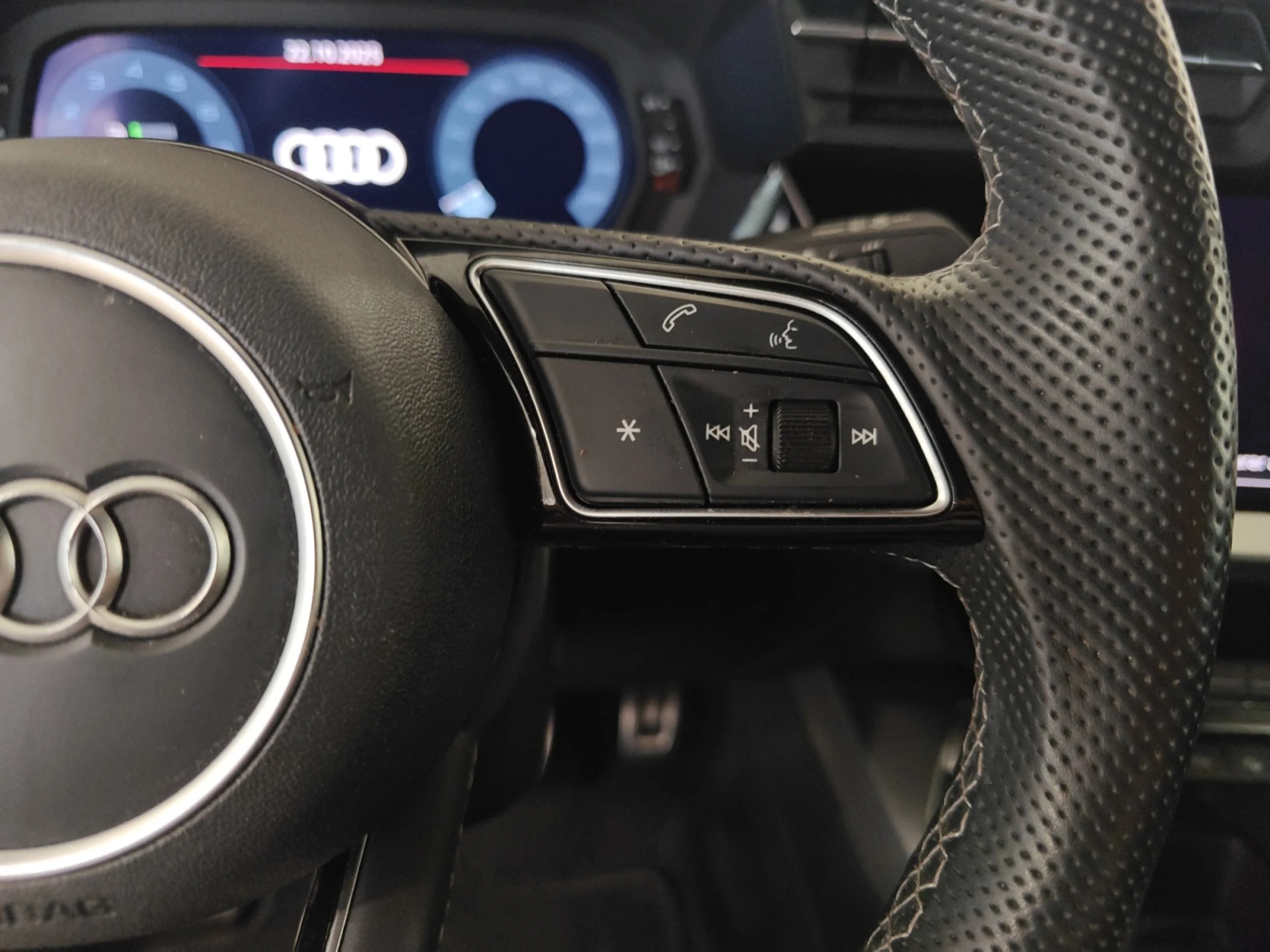 AUDI A3 SPORTBACK BLACK 45 TFSI E COMP S TRONIC - Foto 13