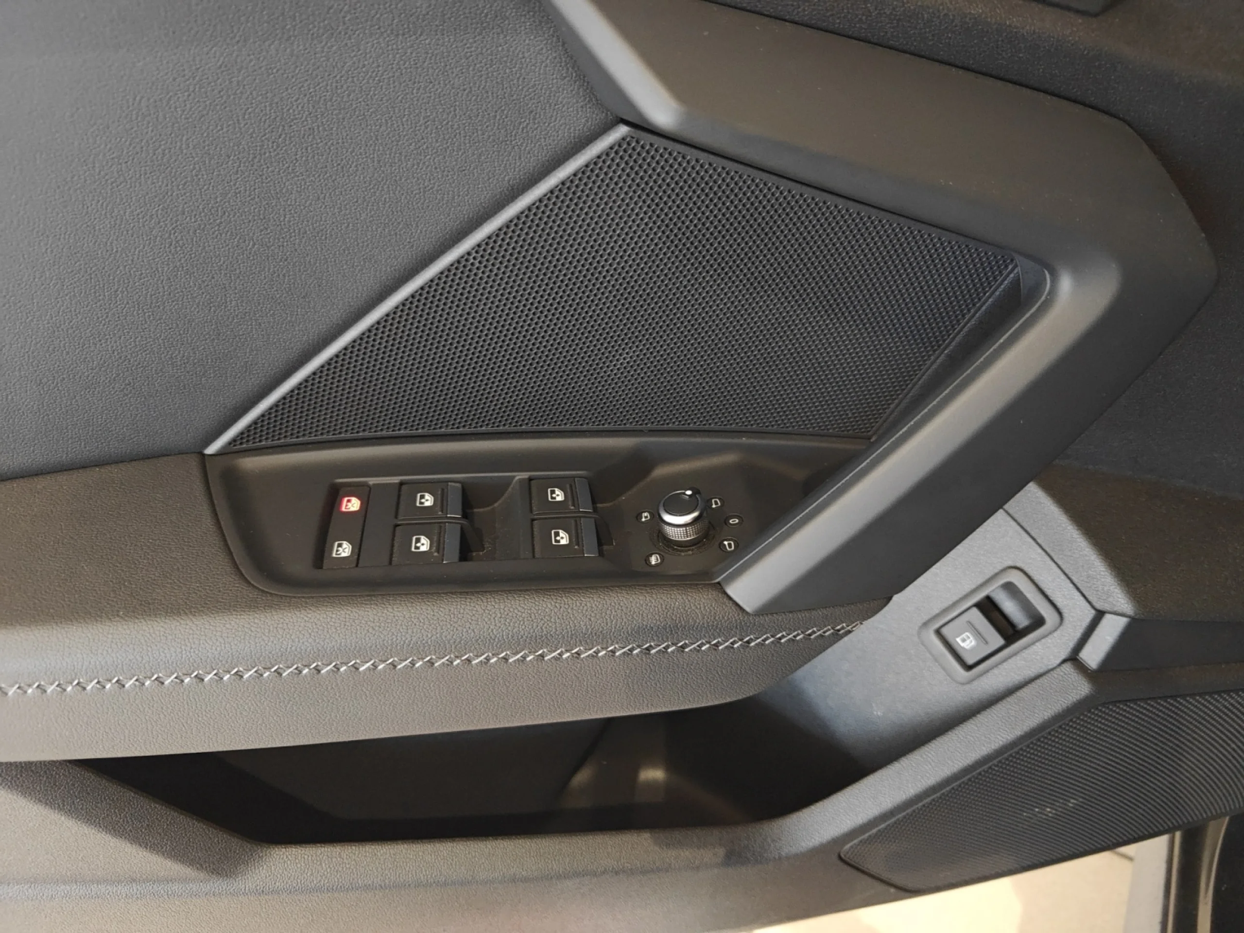 AUDI A3 SPORTBACK BLACK 45 TFSI E COMP S TRONIC - Foto 16