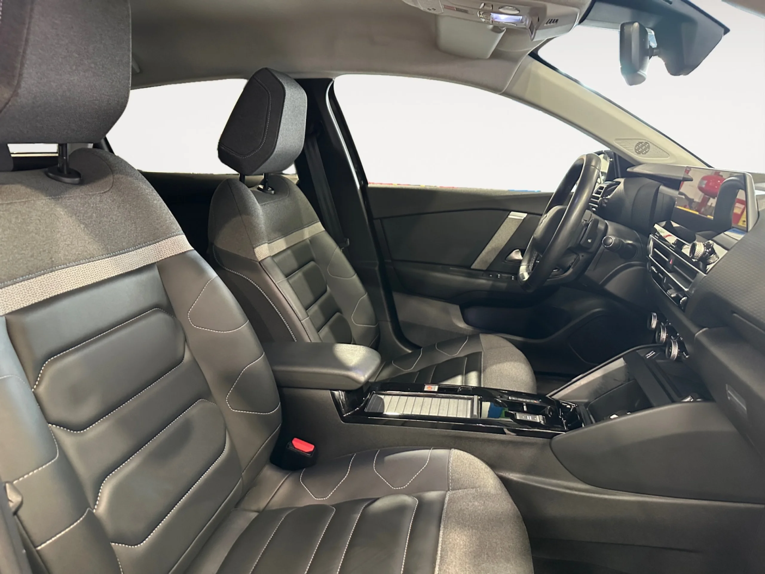 CITROEN C4 BLUEHDI 130 S&S EAT8 SHINE - Foto 5
