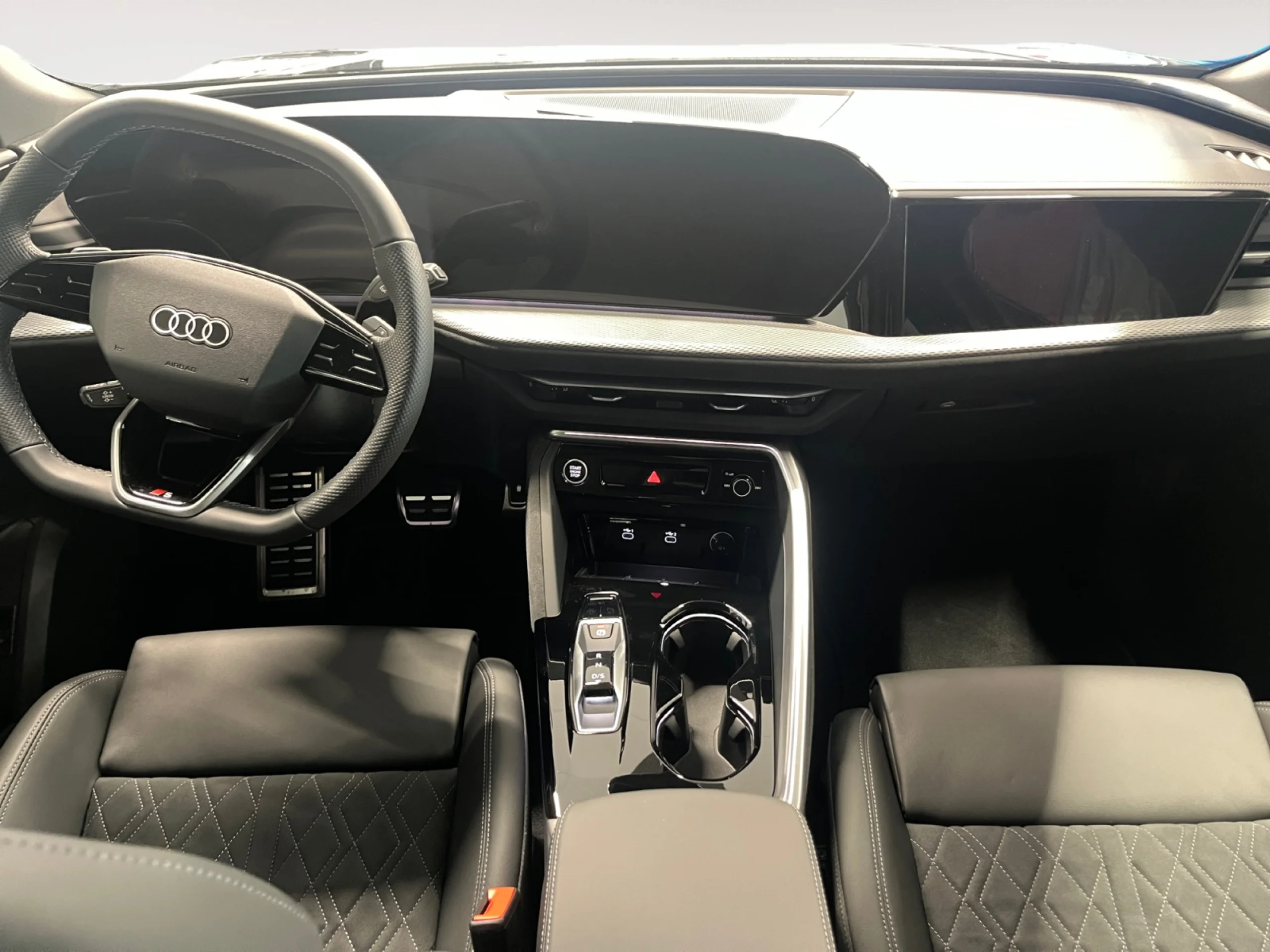 AUDI Q5 BLACK LINE E HYBRID QUATTRO 220KW S TR - Foto 4
