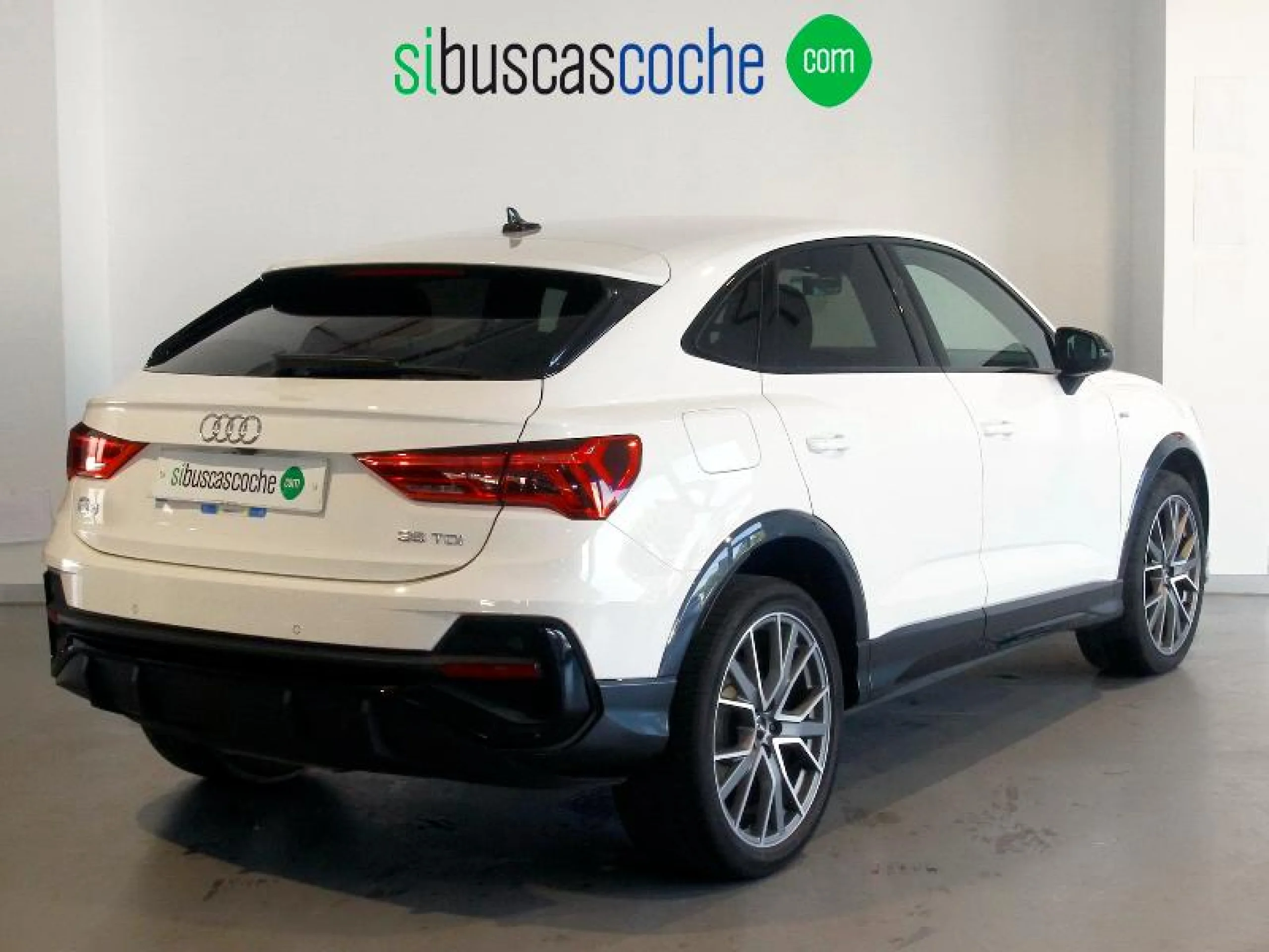 AUDI Q3 SPORTBACK BLACK LINE 35 TDI 110KW (150CV) S TRONIC - Foto 21