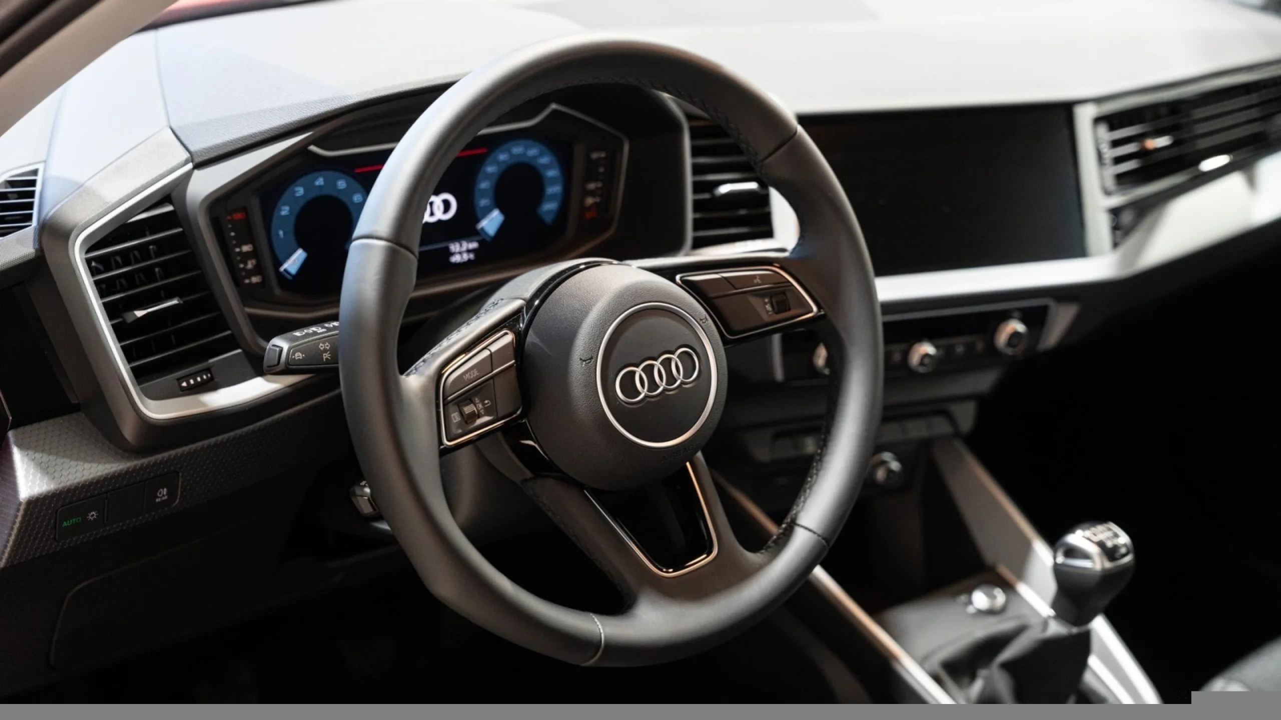 AUDI A1 SPORTBACK ADVANCED 25 TFSI 70KW (95CV) - Foto 12