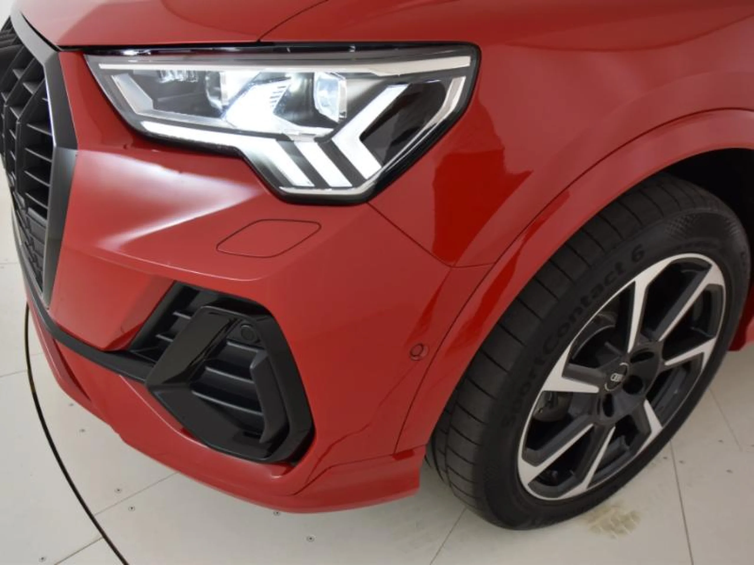 AUDI Q3 BLACK LINE 35 TDI 110KW (150CV) S TRONIC - Foto 18