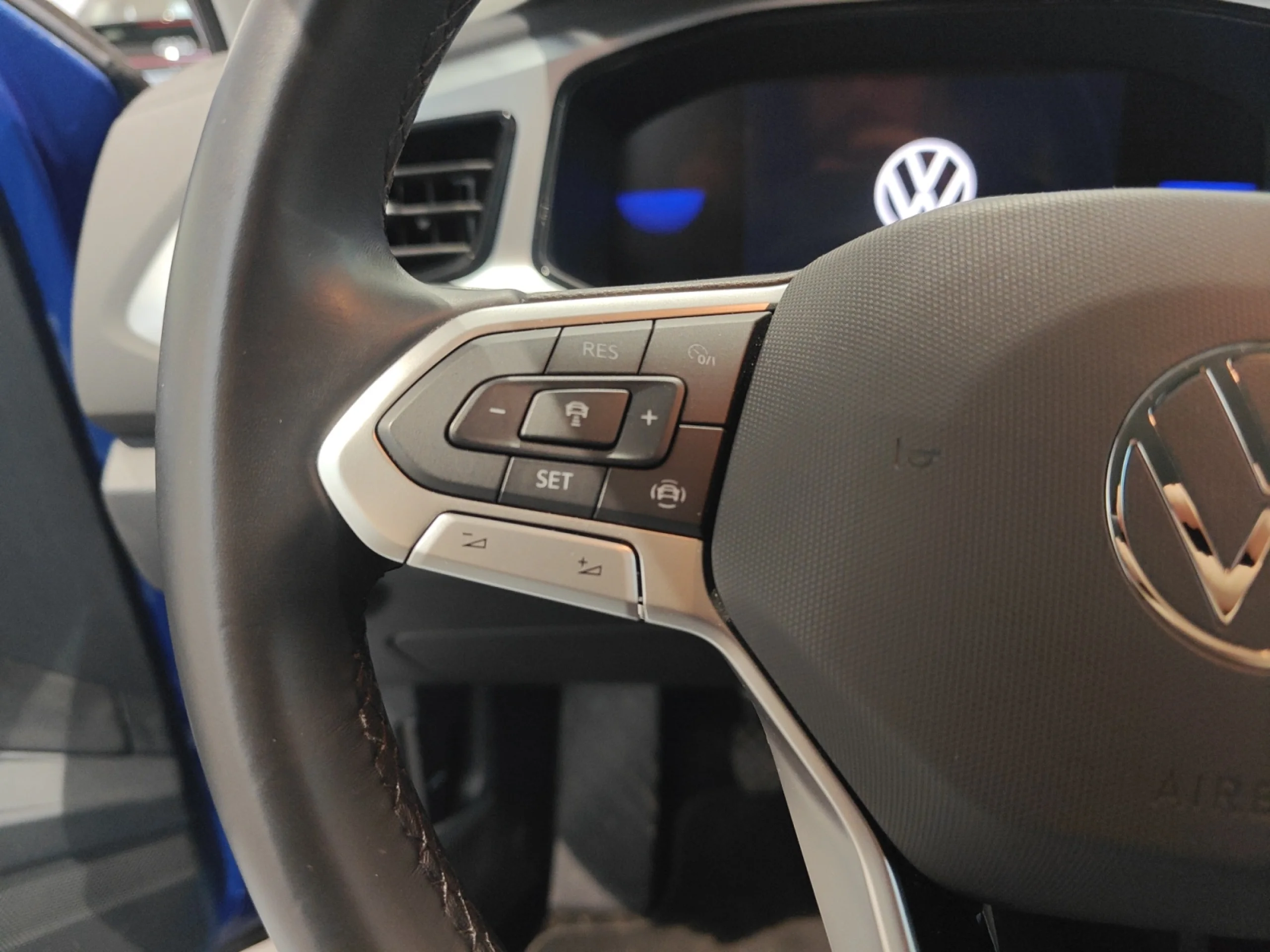 VOLKSWAGEN T ROC LIFE 1.0 TSI 81KW (110CV) - Foto 14