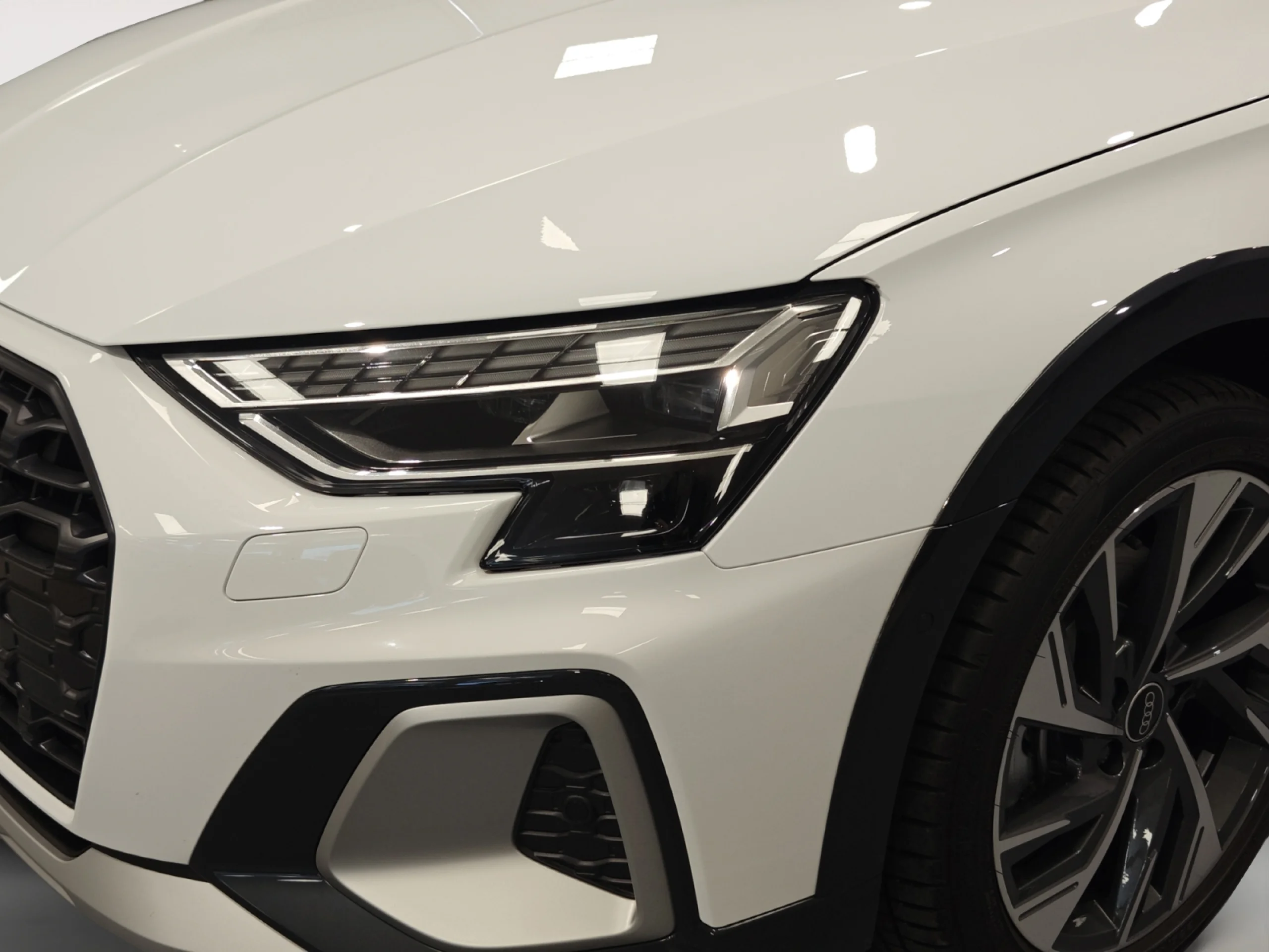 AUDI A3 ALLSTREET ADVANCED 35 TFSI 110KW S TRONI - Foto 22