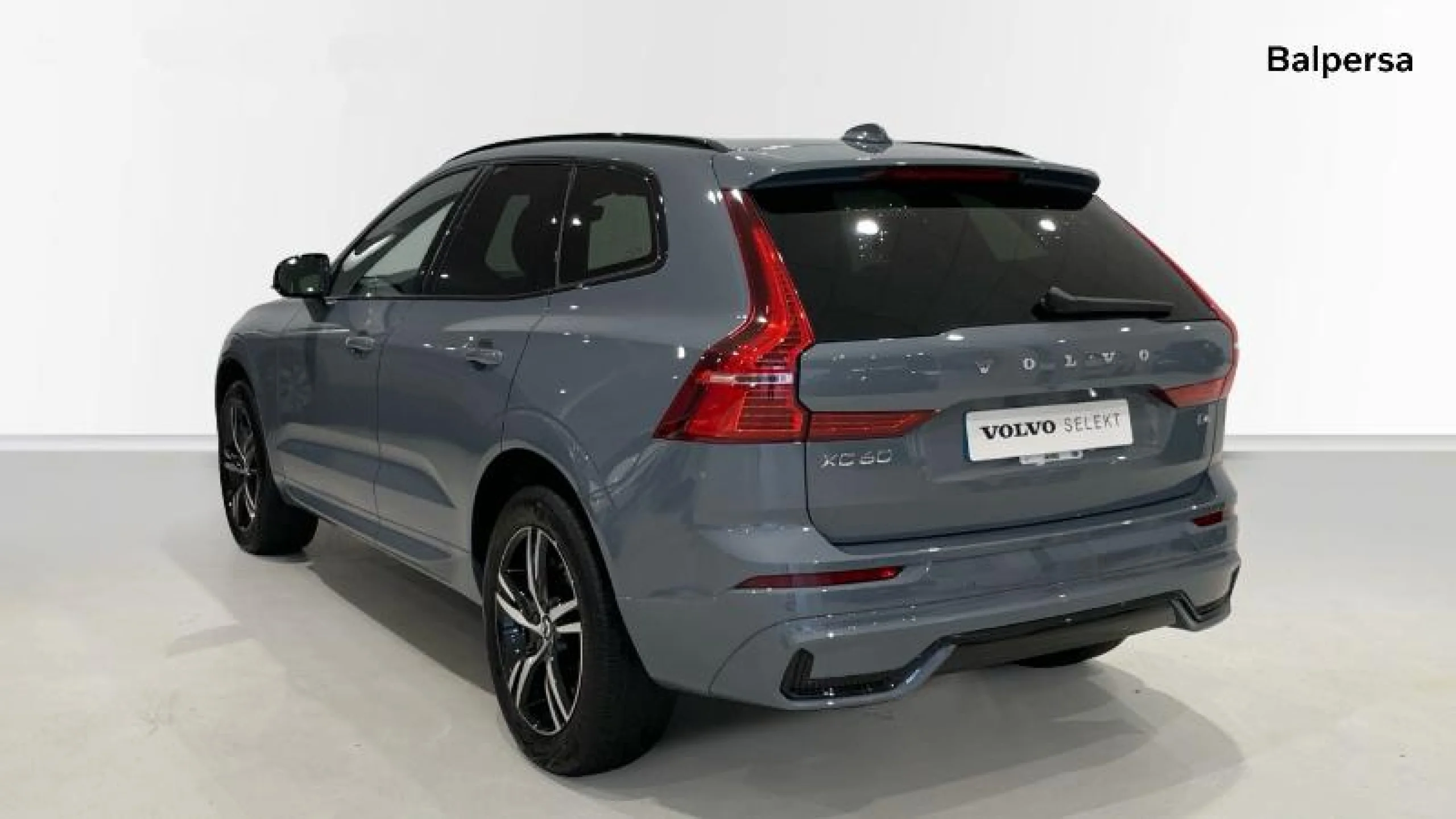 VOLVO XC60 2.0 B4 G R DESIGN AUTO - Foto 2