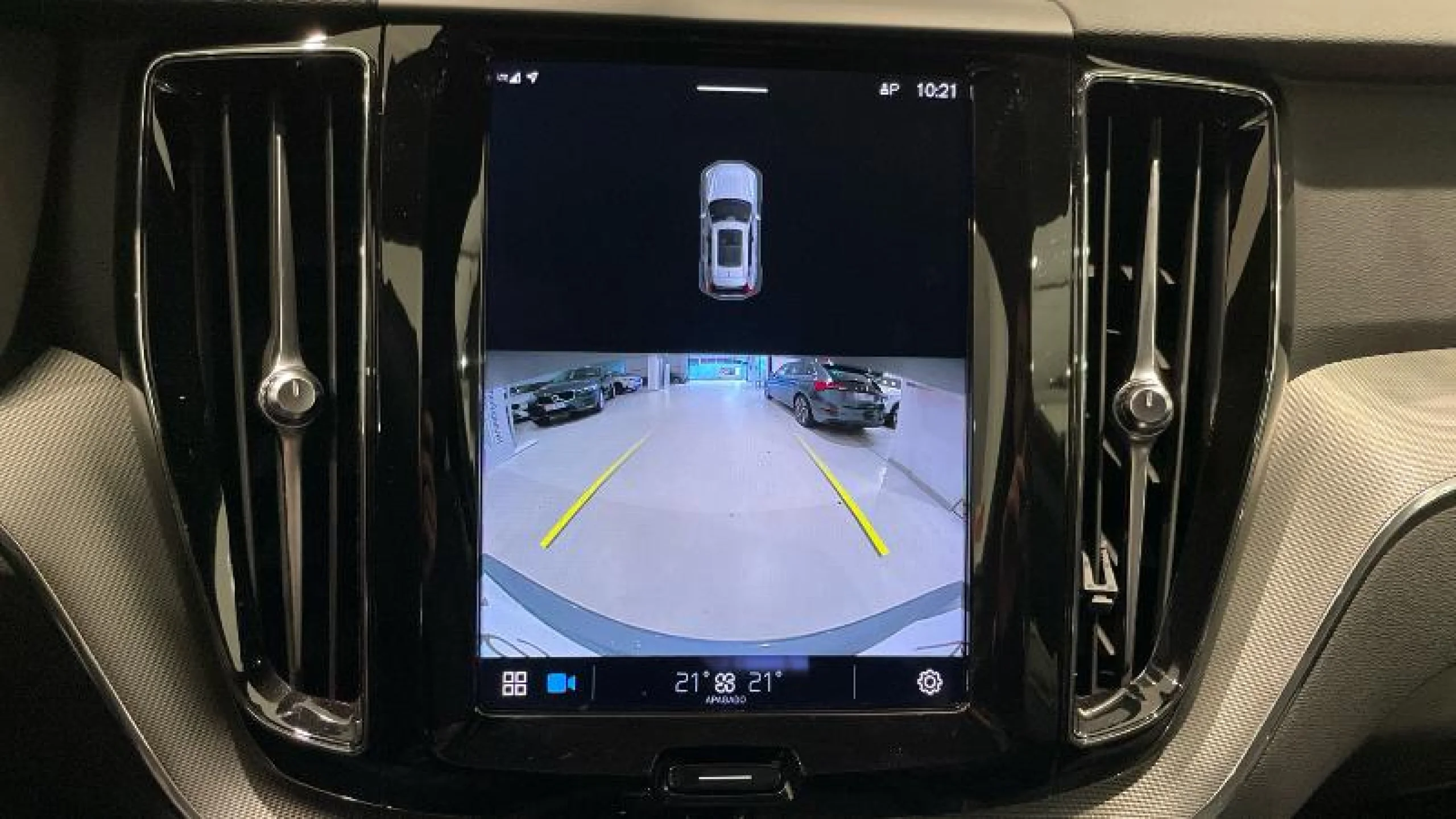 VOLVO XC60 2.0 B4 G R DESIGN AUTO - Foto 18