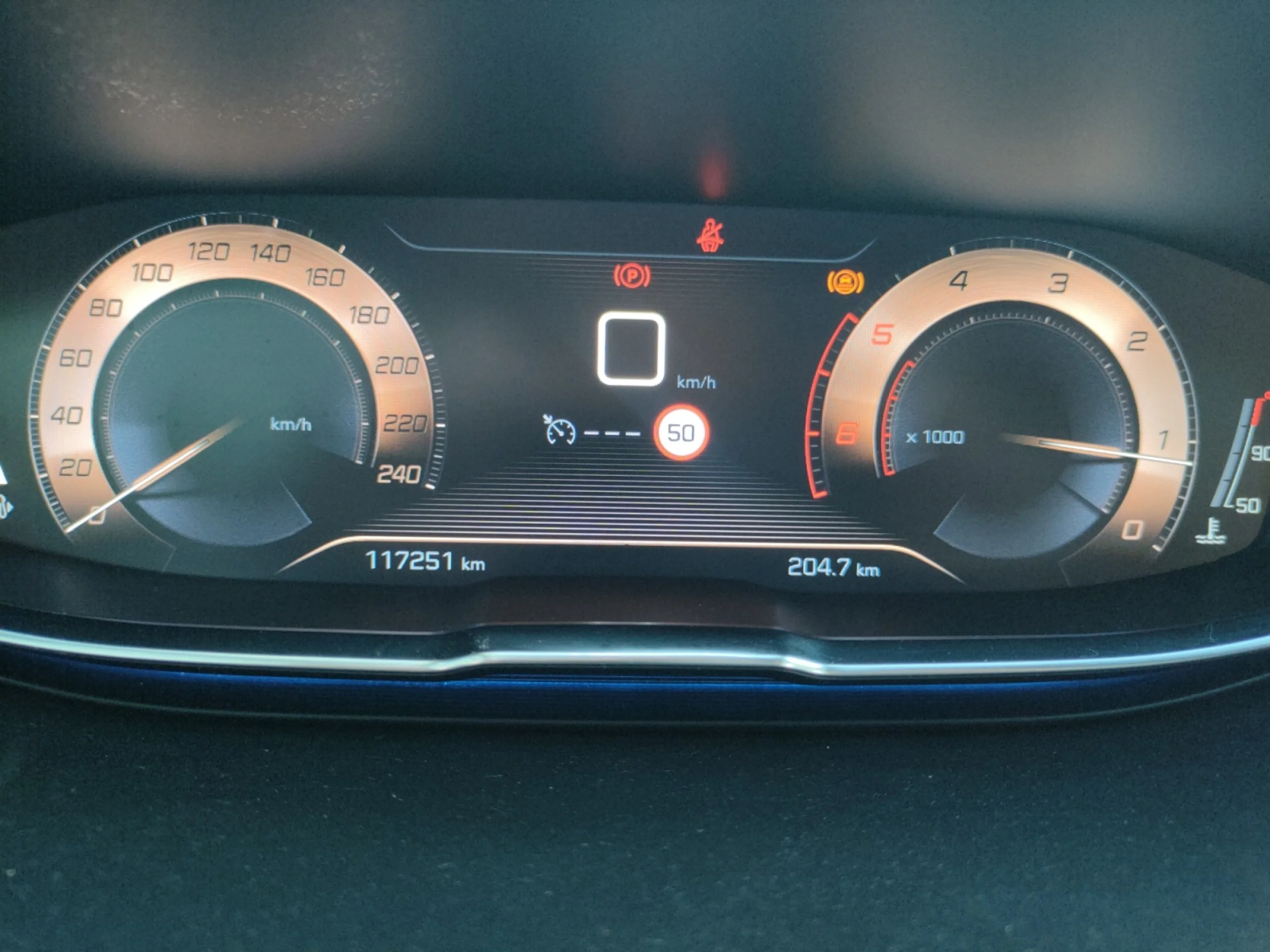 PEUGEOT 3008 1.5L BLUEHDI 96KW (130CV) S&S GT LINE - Foto 9