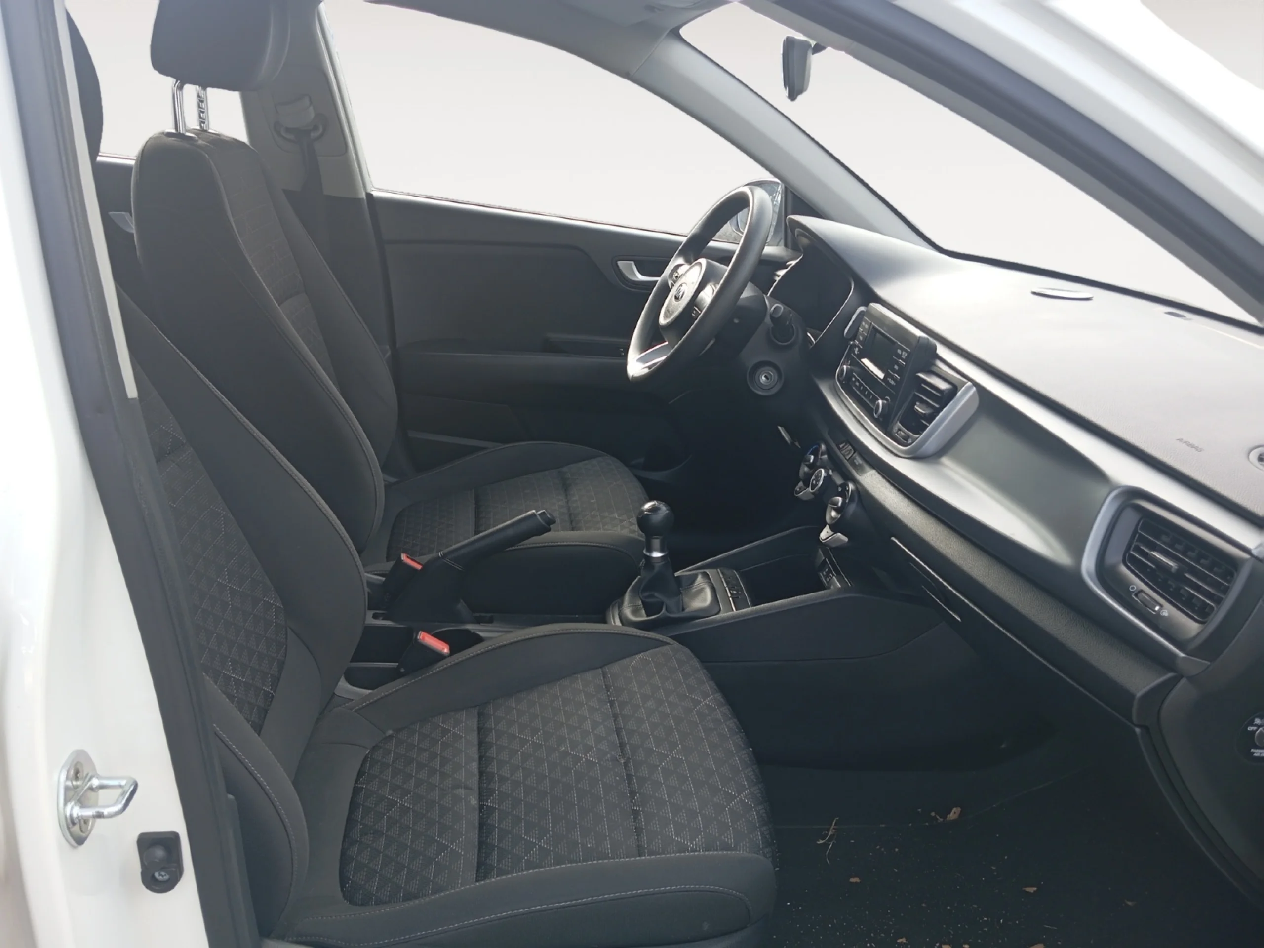 KIA Rio 1.2 CVVT 62KW (84CV) BUSINESS - Foto 5