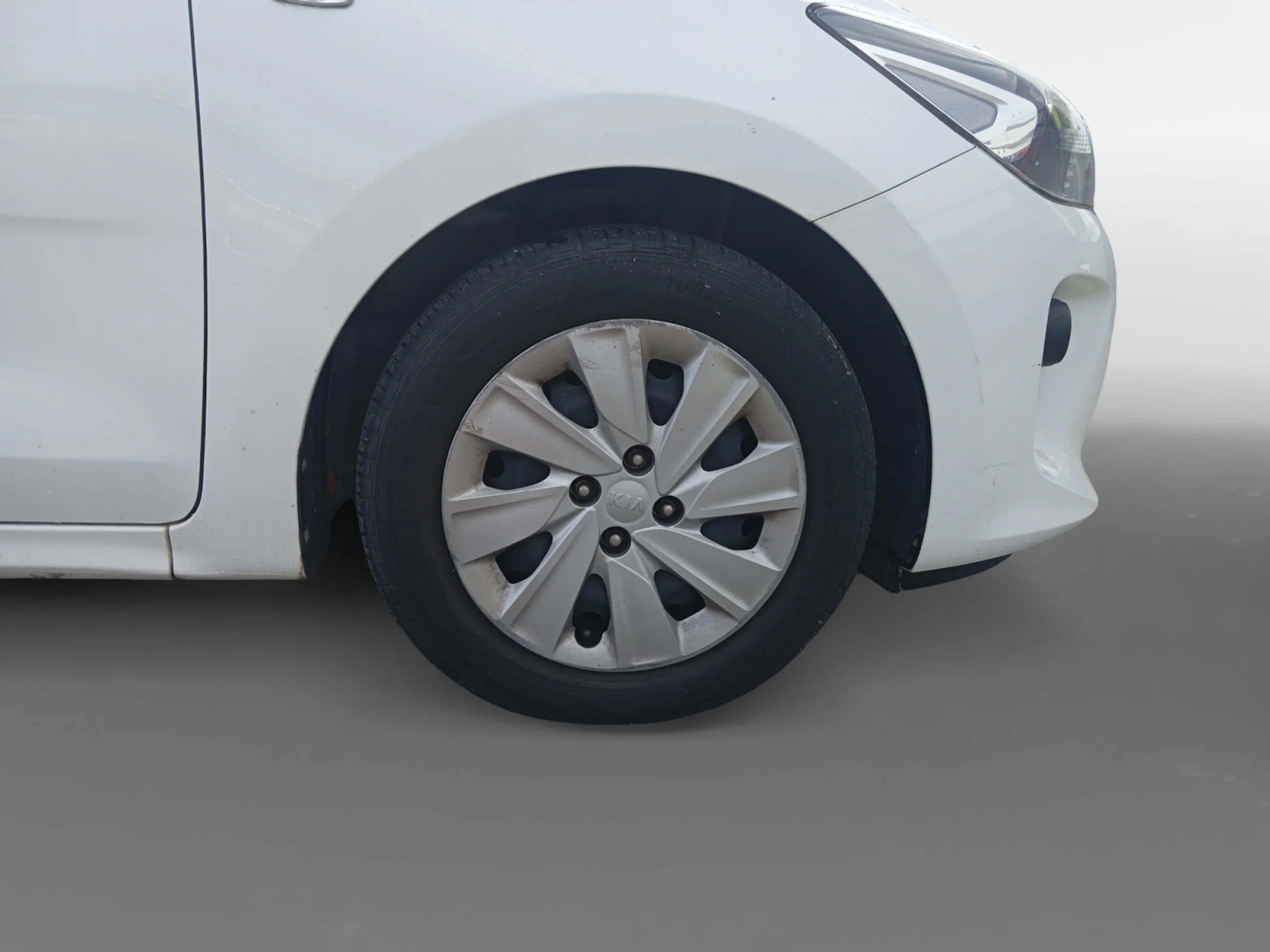 KIA Rio 1.2 CVVT 62KW (84CV) BUSINESS - Foto 8