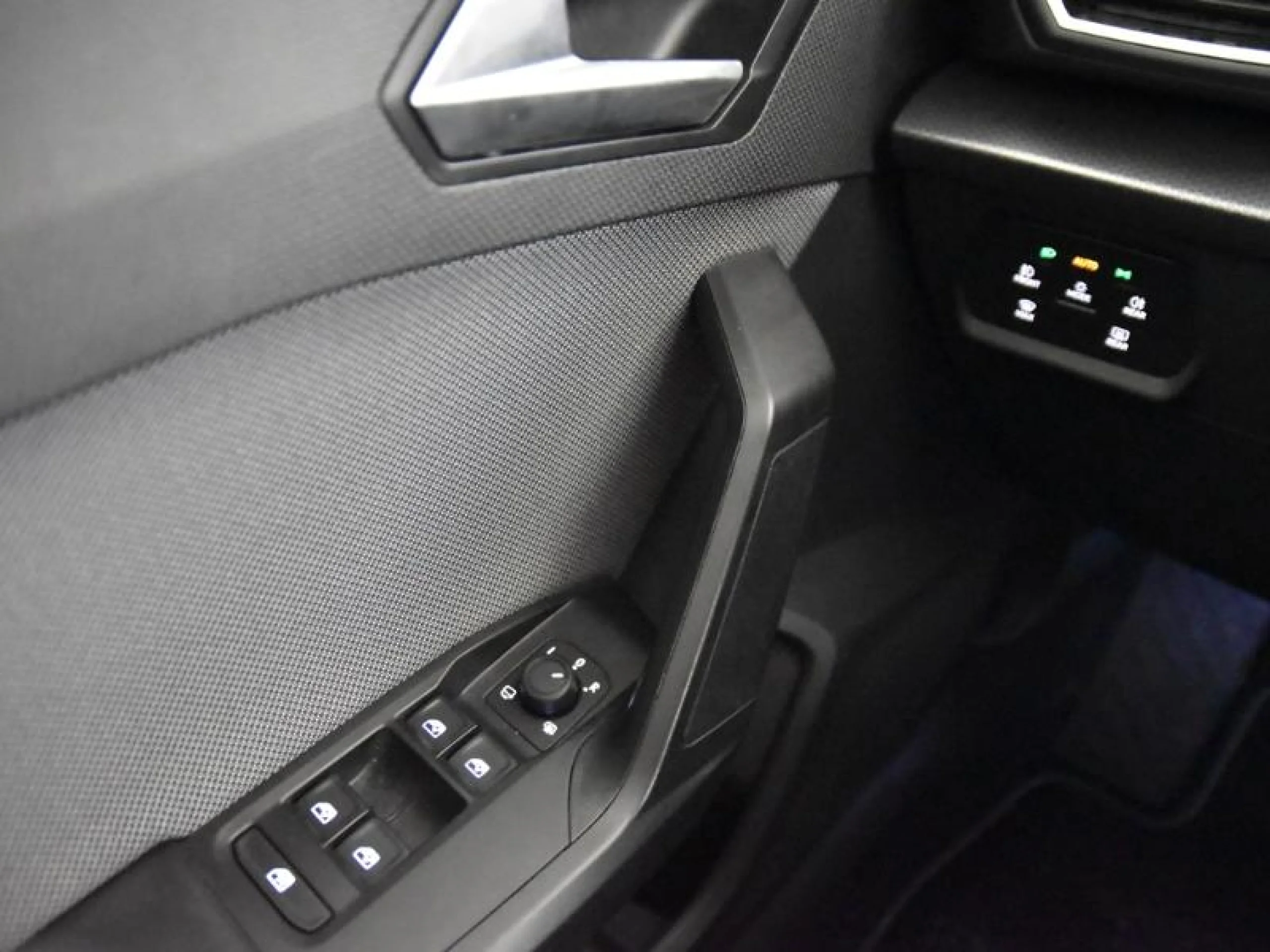 SEAT LEON 2.0 TDI 85KW STYLE XL - Foto 14