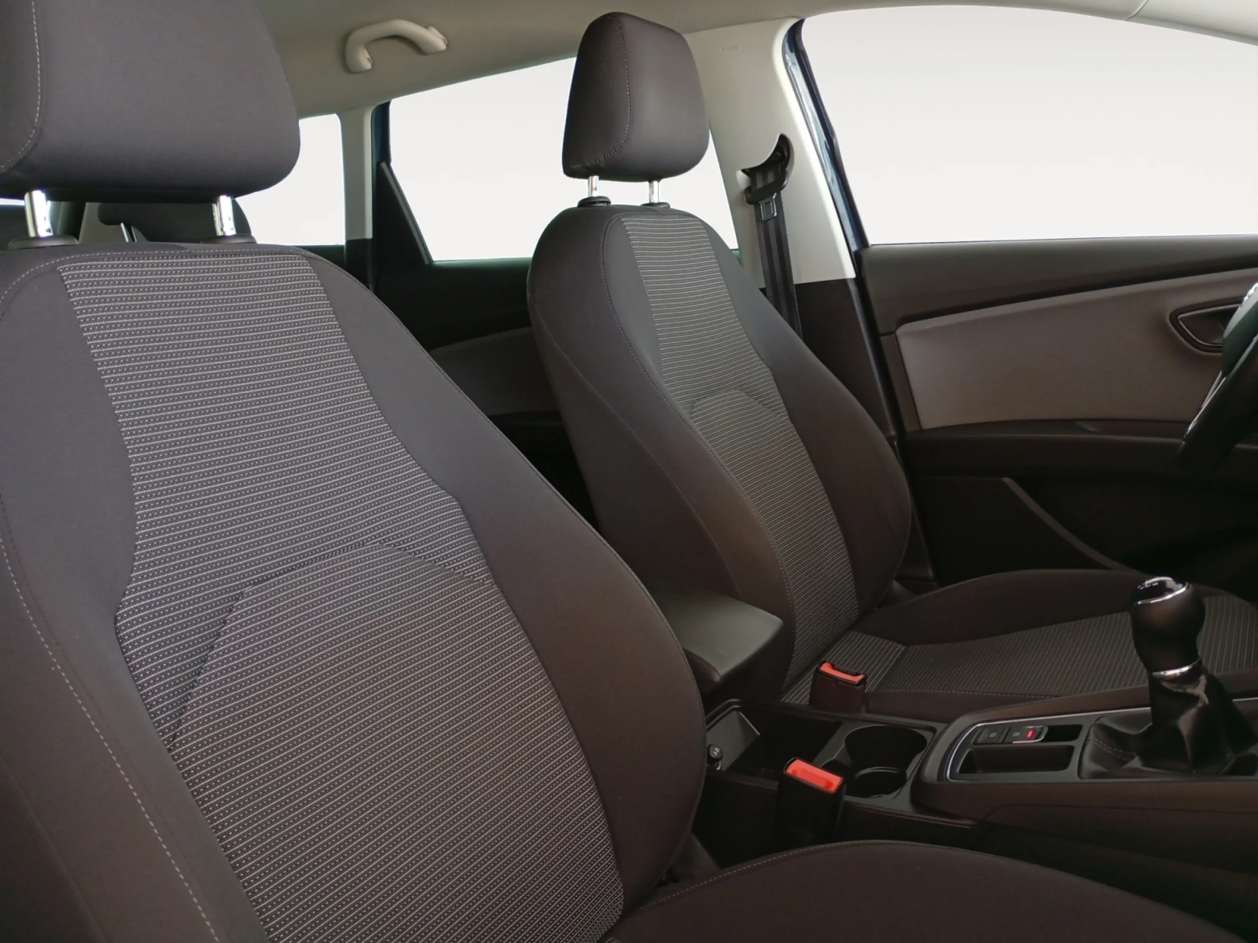 SEAT LEON ST 1.6 TDI 85KW (115CV) ST&SP STYLE ED - Foto 5