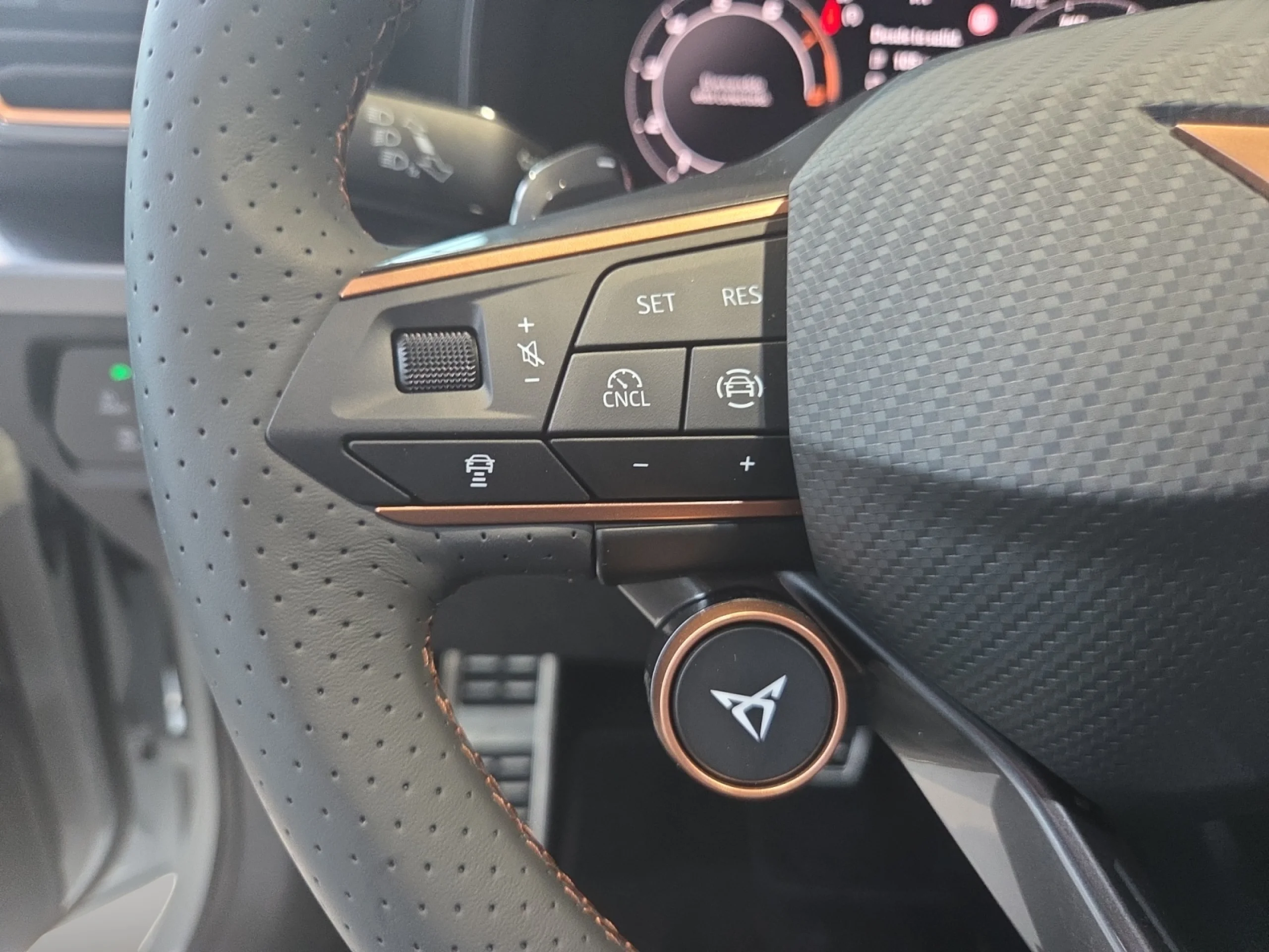 CUPRA LEON SP 1.5 TSI E HYBRID 150W (204CV) DSG - Foto 11