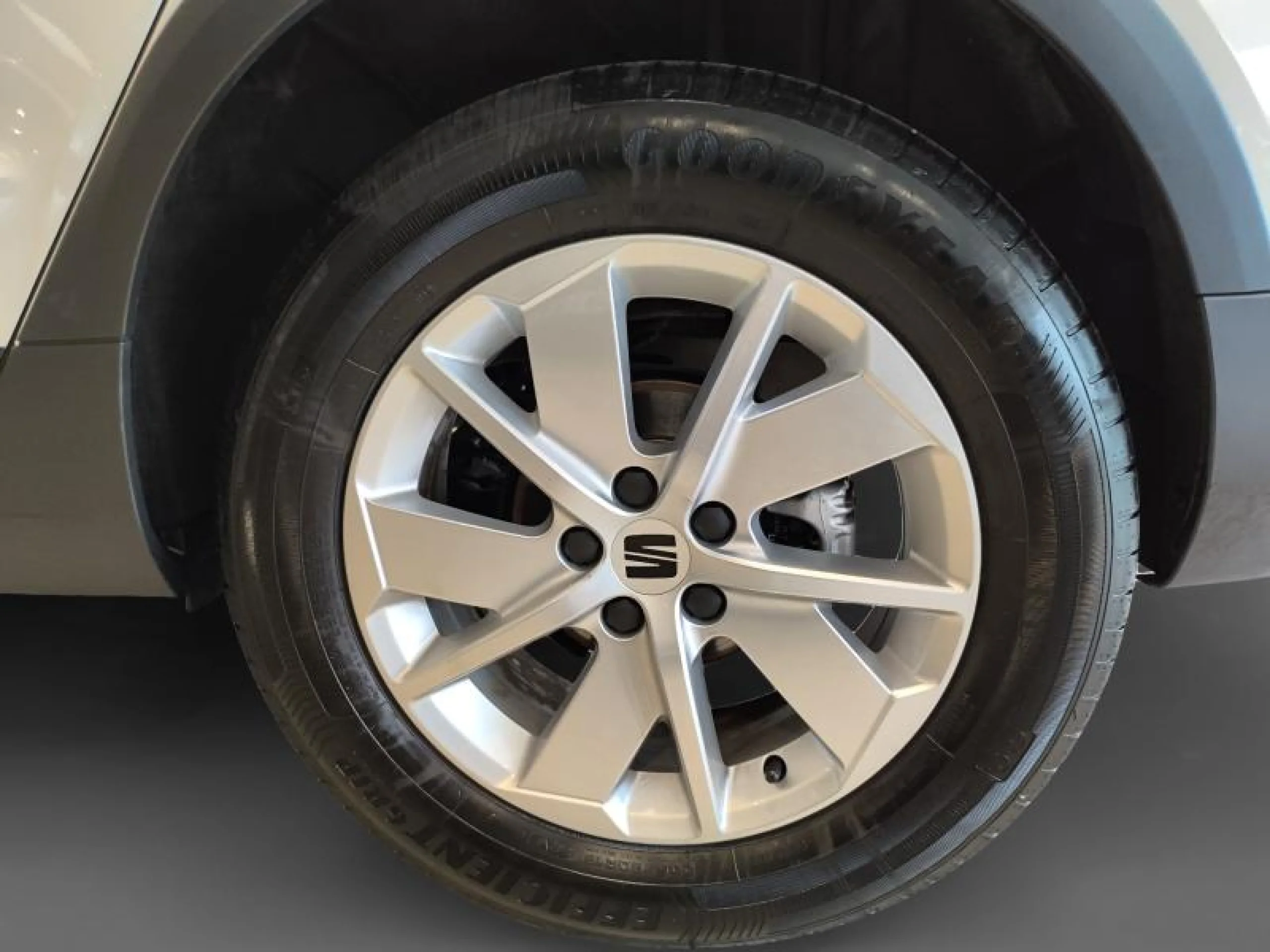 SEAT ARONA 1.0 TSI 85KW (115CV) START&STOP STYLE - Foto 8