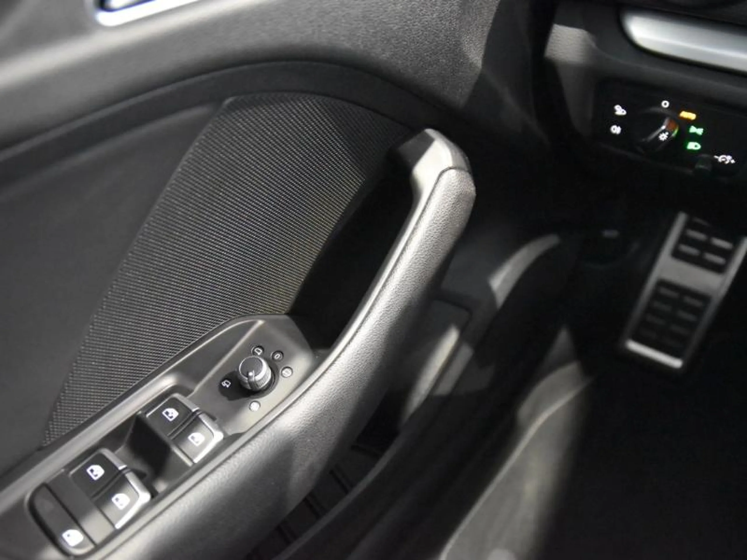 AUDI A3 SPORTBACK BLACK LINE 30 TDI 85KW (116CV) - Foto 17