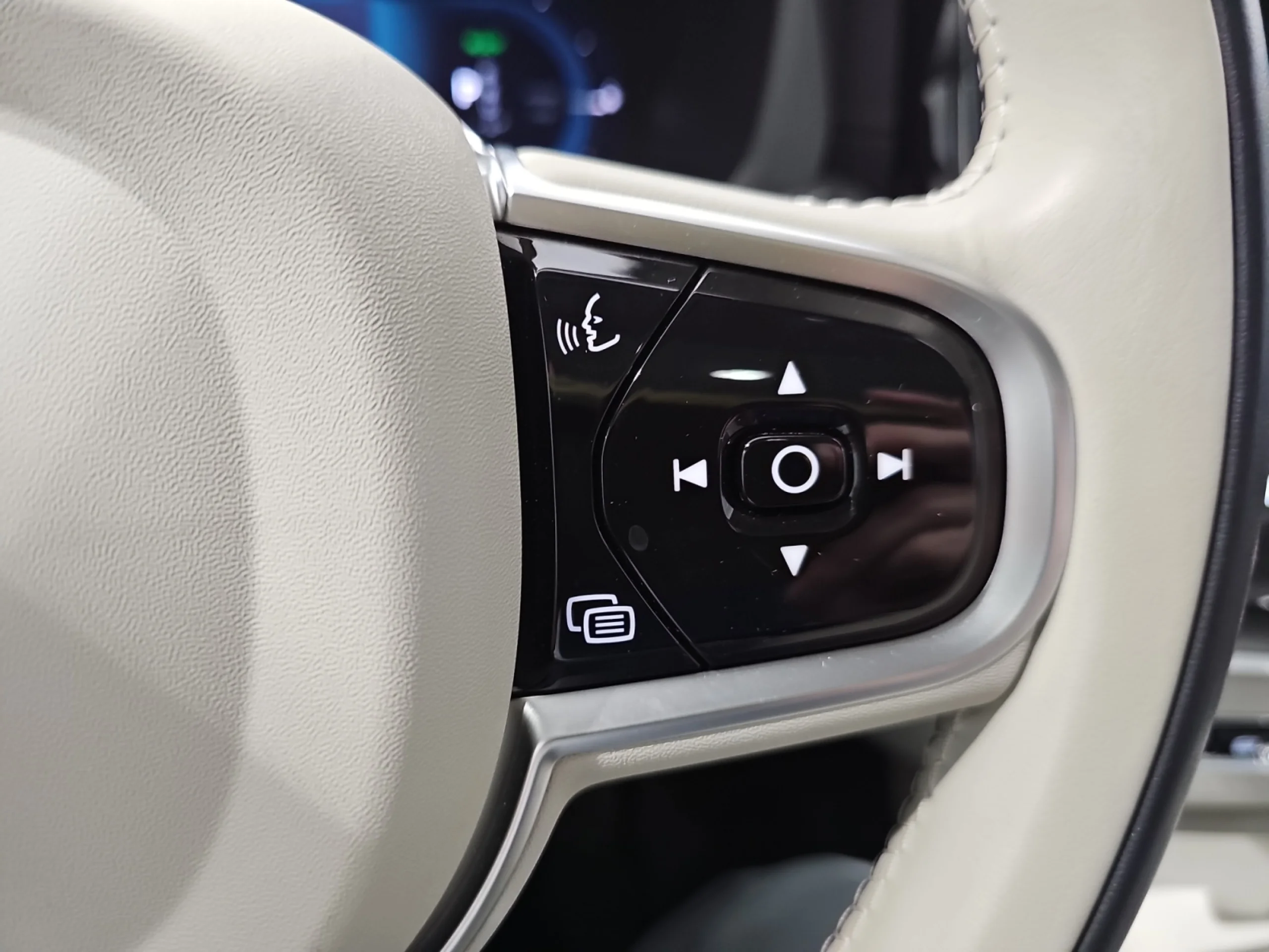 VOLVO XC60 2.0 T6 AWD RECHARGE ULTRA DARK AUTO - Foto 13