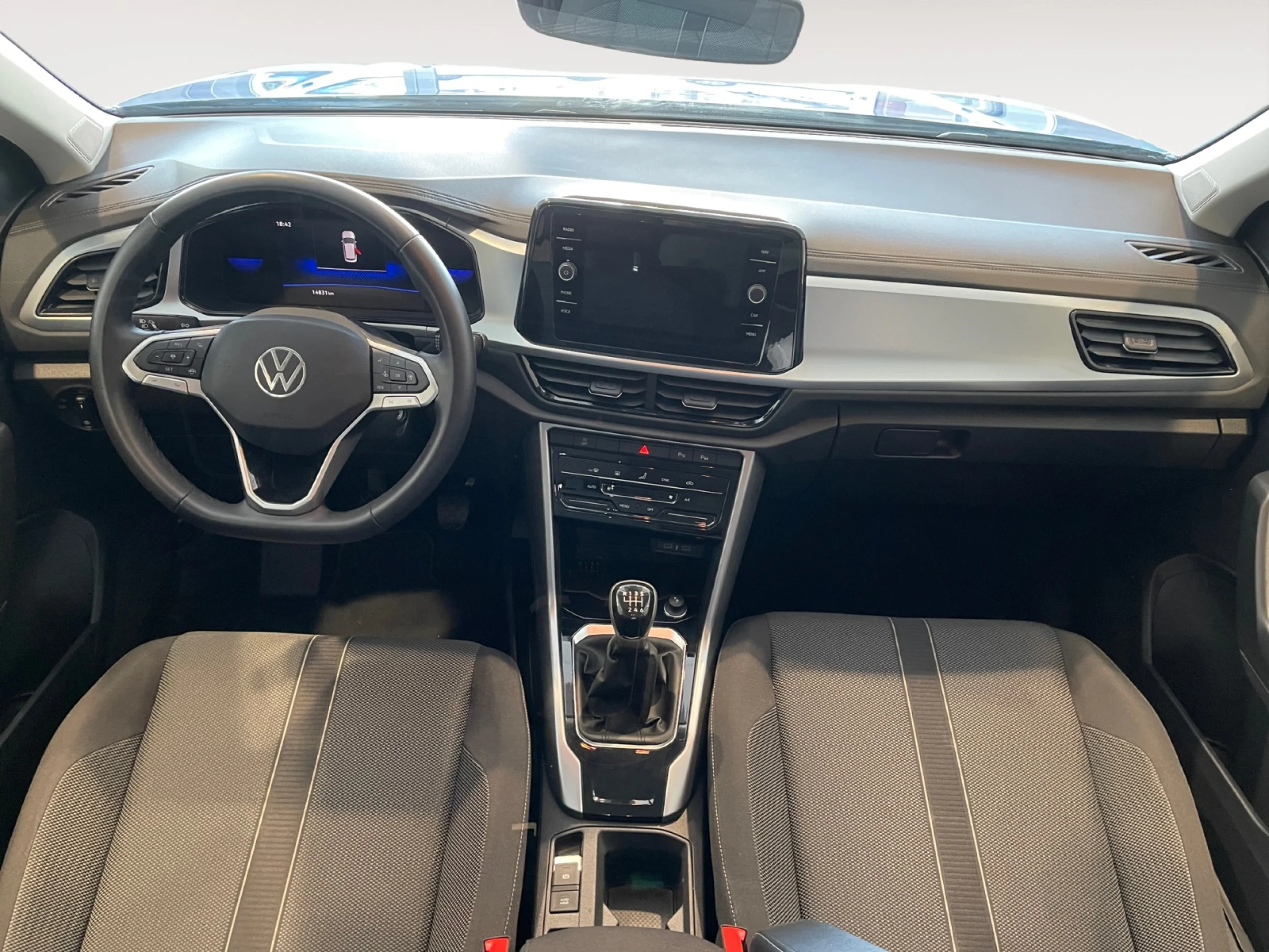 VOLKSWAGEN T ROC DARK 1.0 TSI 81KW (110CV) - Foto 4