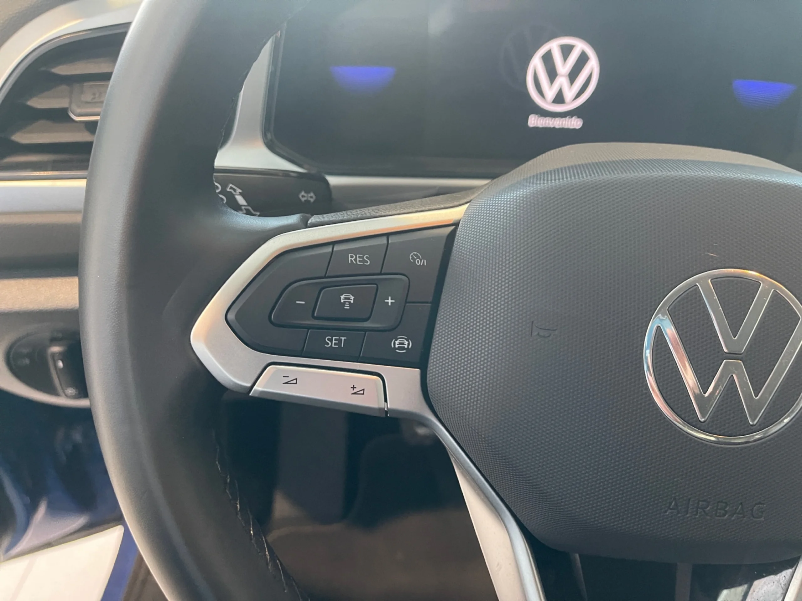 VOLKSWAGEN T ROC DARK 1.0 TSI 81KW (110CV) - Foto 9