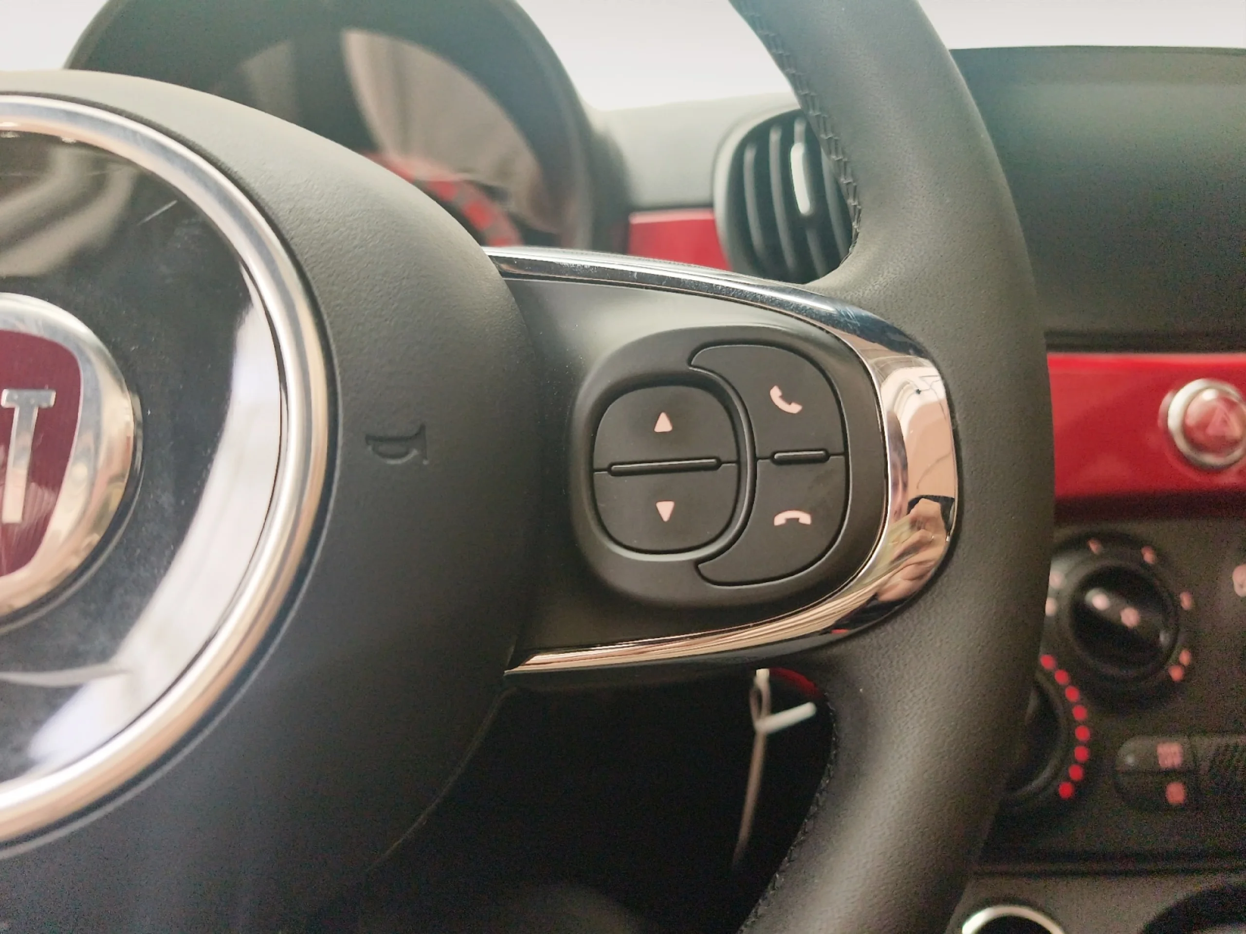 FIAT 500C 500C RED 1.0 HYBRID 51KW (70CV) - Foto 11