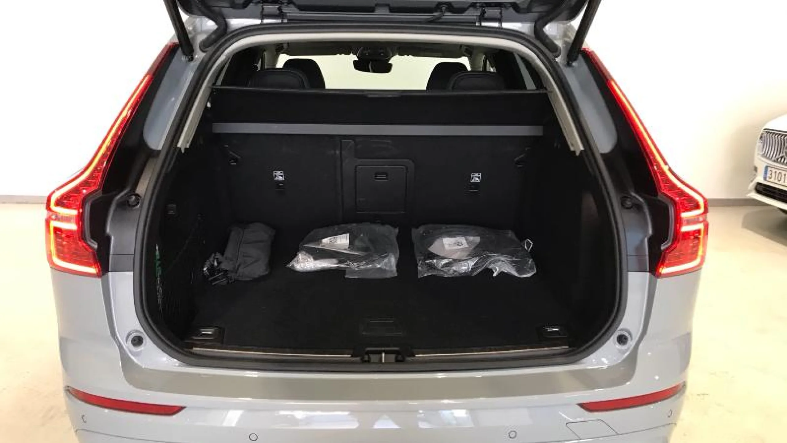 VOLVO XC60 2.0 T6 AWD RECHARGE ULTRA DARK AUTO - Foto 11