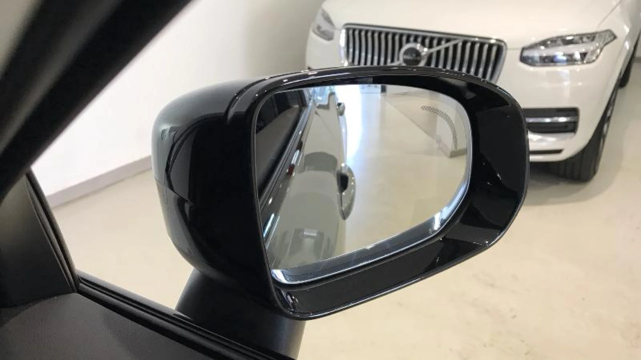 VOLVO XC60 2.0 T6 AWD RECHARGE ULTRA DARK AUTO - Foto 19