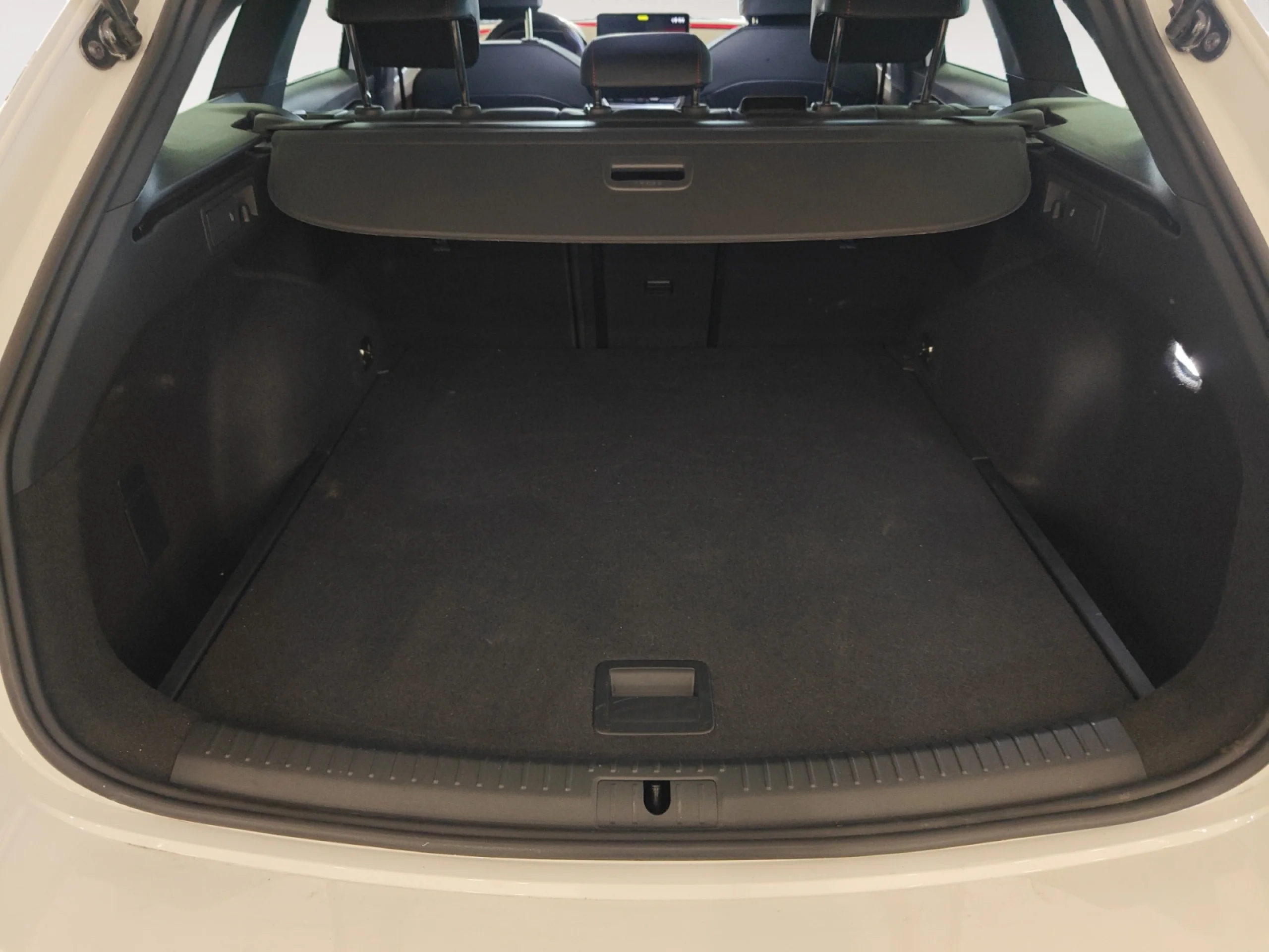 SEAT LEON SP 1.5 TSI 110KW FR SPECIAL EDITION - Foto 7