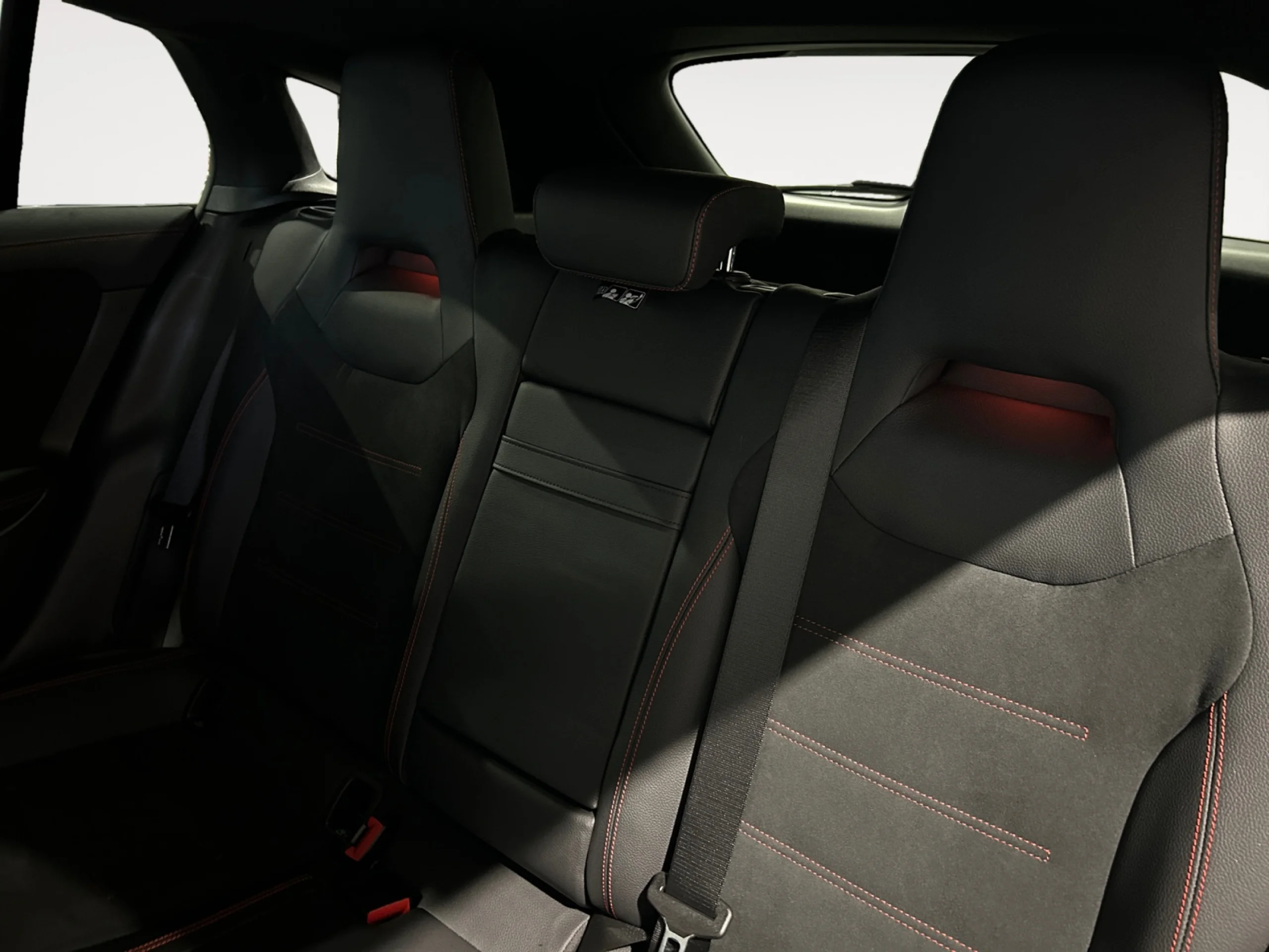 MERCEDES-BENZ CLA CLA 200 D DCT SHOOTING BRAKE - Foto 6