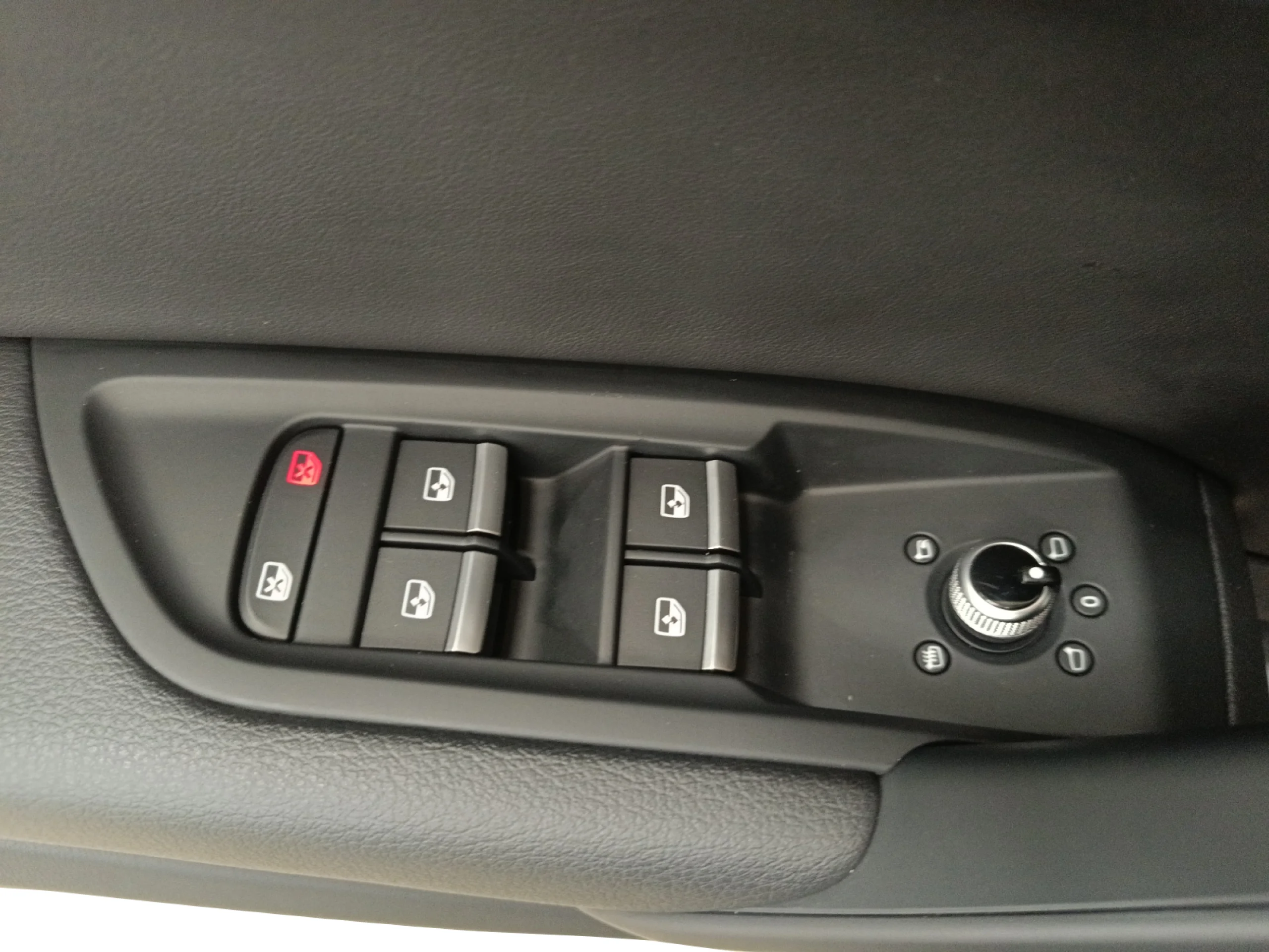 AUDI Q5 S LINE 55 TFSI E QUATTRO S TRONIC - Foto 12