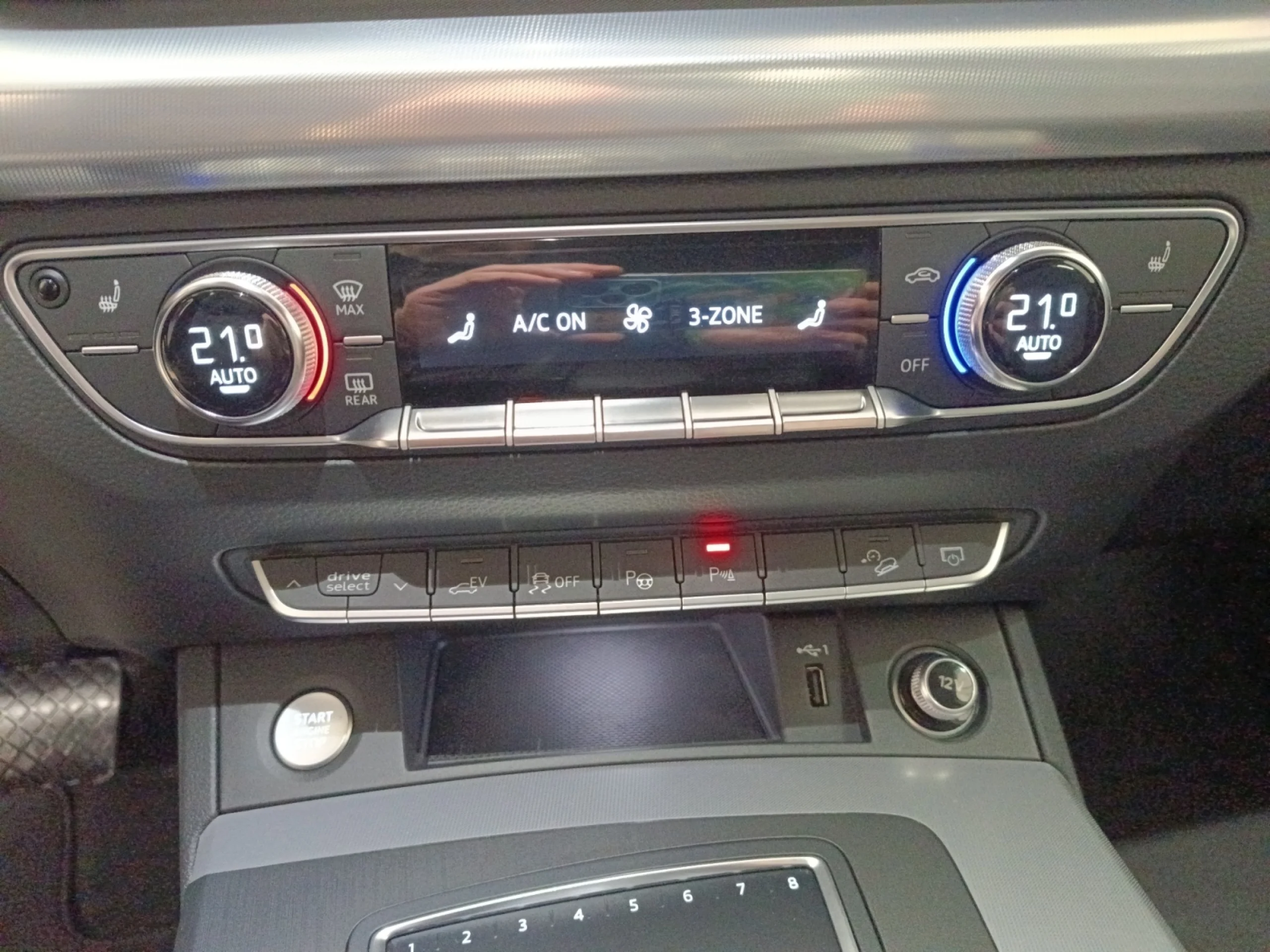 AUDI Q5 S LINE 55 TFSI E QUATTRO S TRONIC - Foto 18