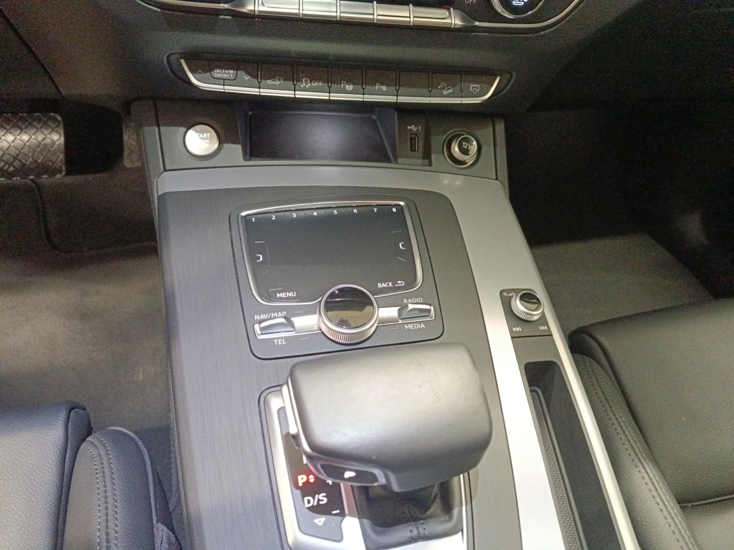 AUDI Q5 S LINE 55 TFSI E QUATTRO S TRONIC - Foto 13