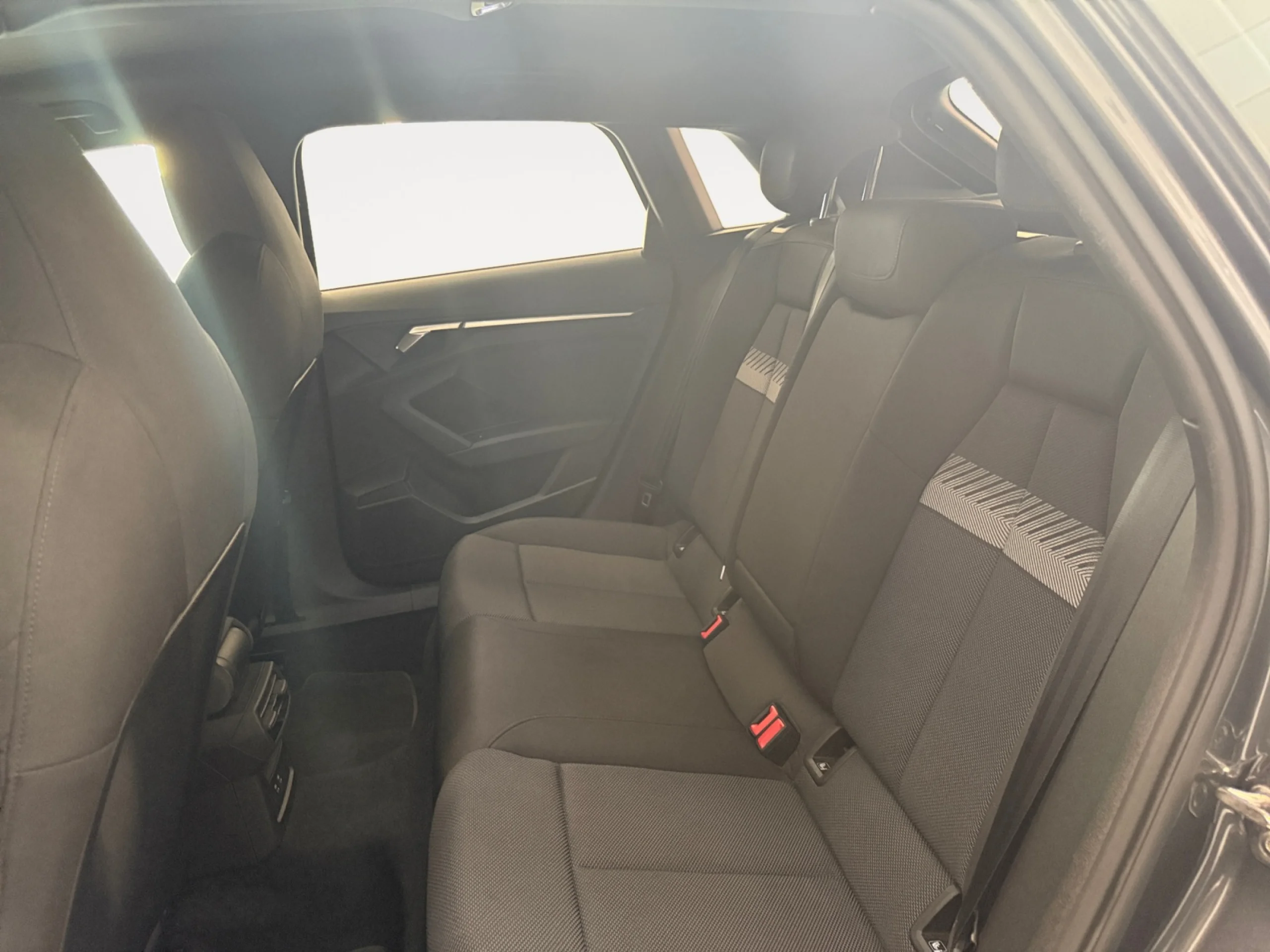 AUDI A3 SPORTBACK GENUINE 35 TFSI 110KW S TRONIC - Foto 6