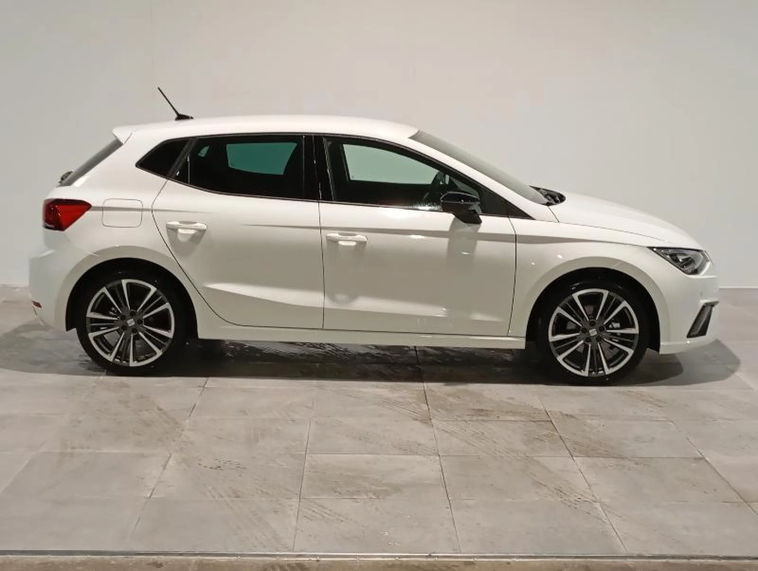 SEAT IBIZA 1.0 TSI 85KW (115CV) FR 40 ANIVERSARIO - Foto 3