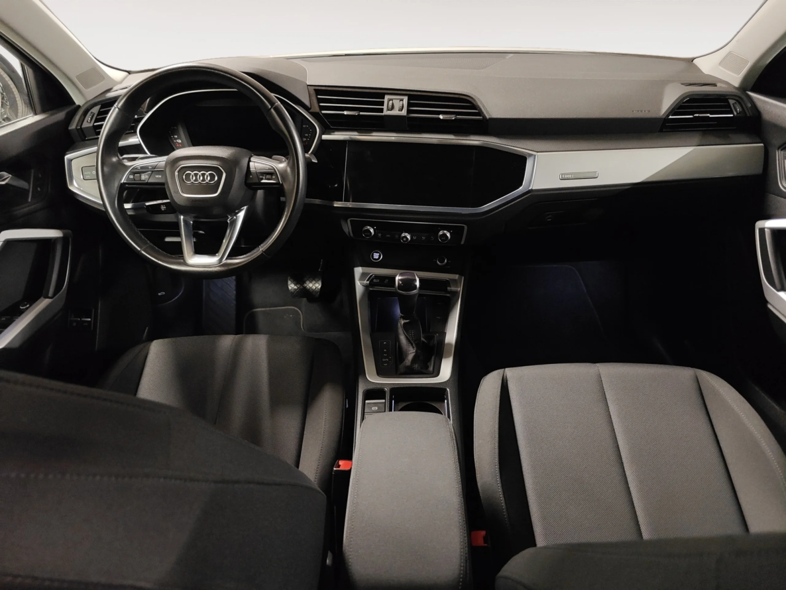 AUDI Q3 45 TFSI E 180KW (245CV) S TRONIC - Foto 4