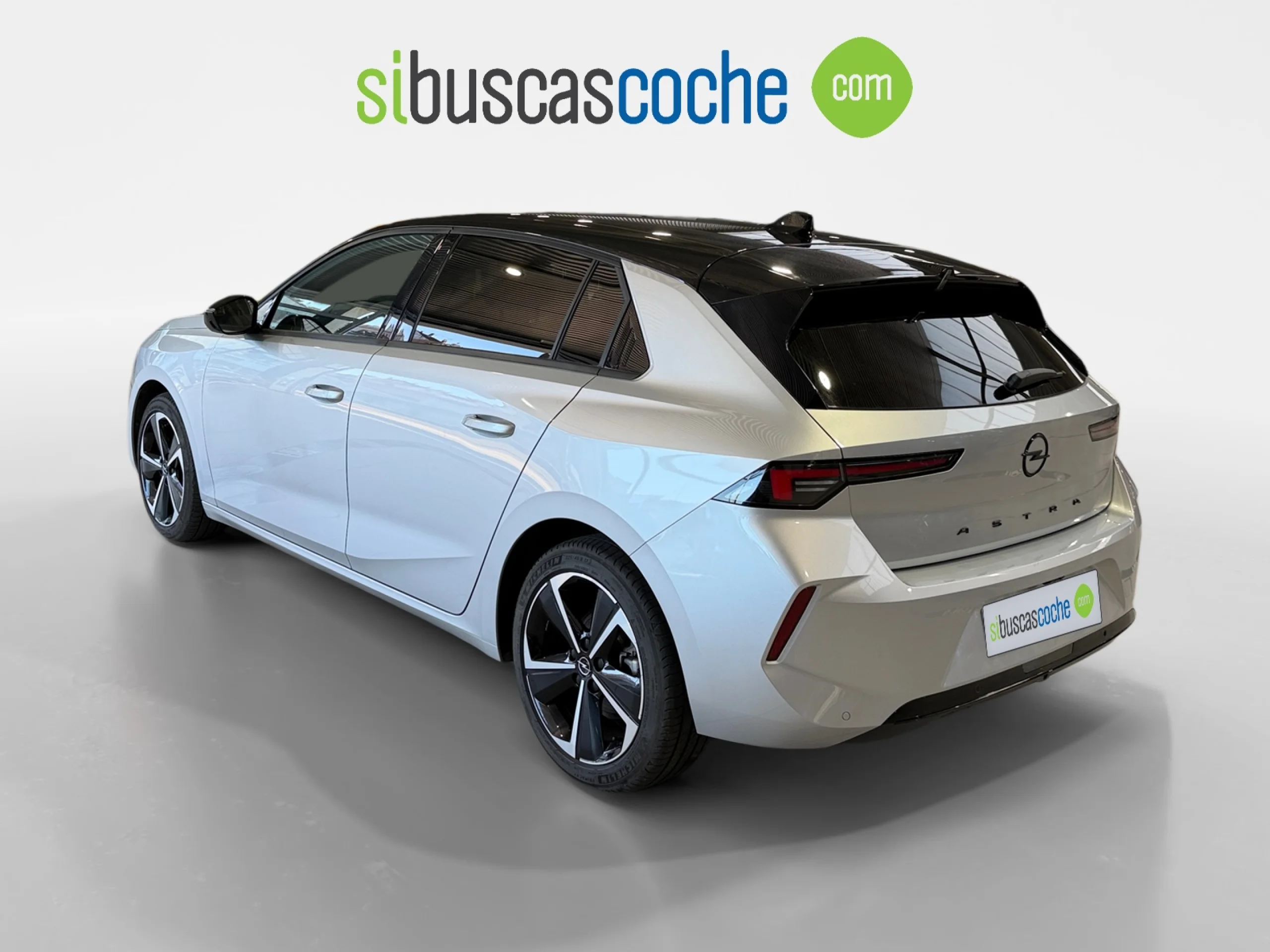 OPEL ASTRA 1.2T XHT 96KW (130CV) GS - Foto 2