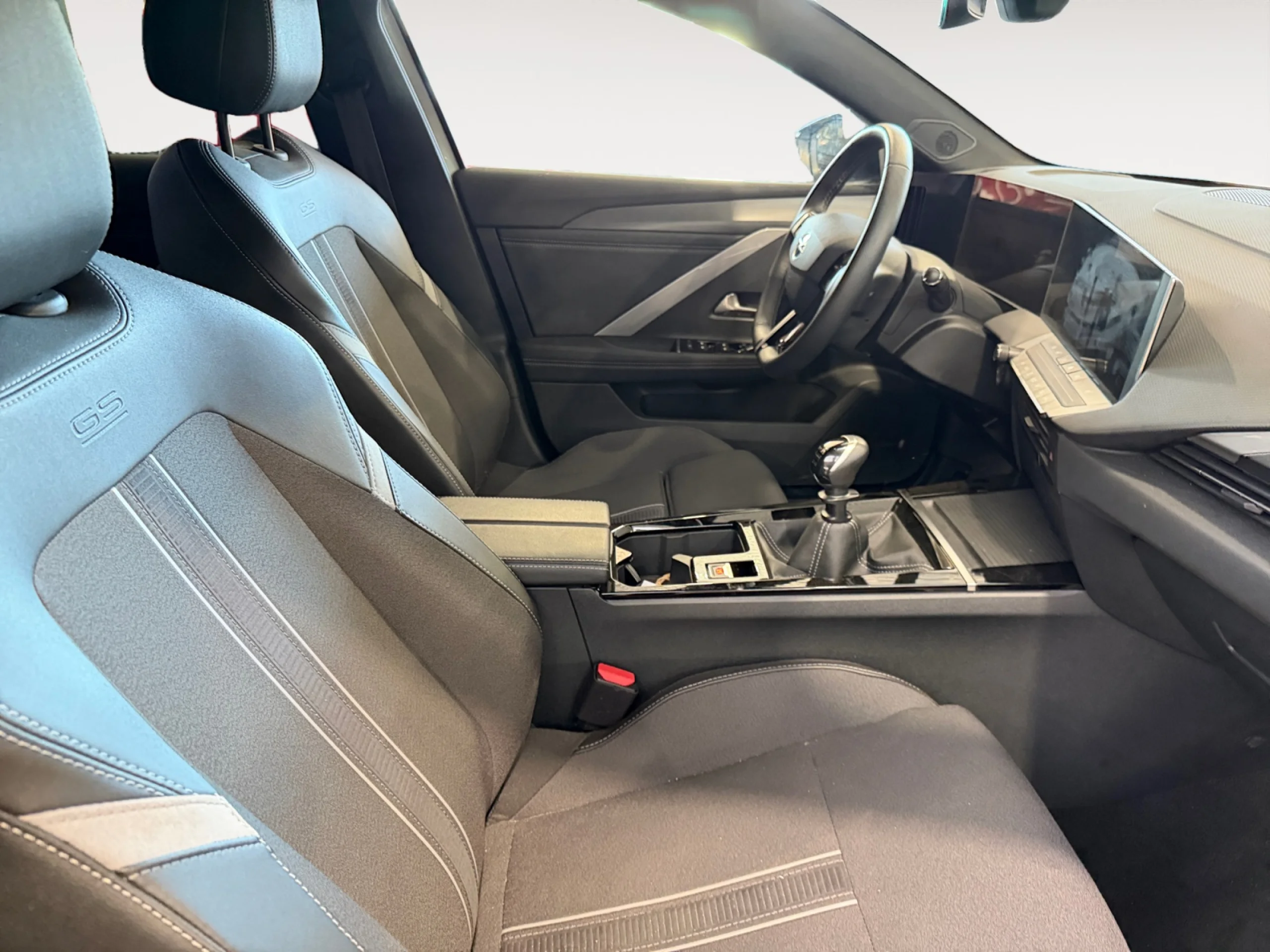 OPEL ASTRA 1.2T XHT 96KW (130CV) GS - Foto 5