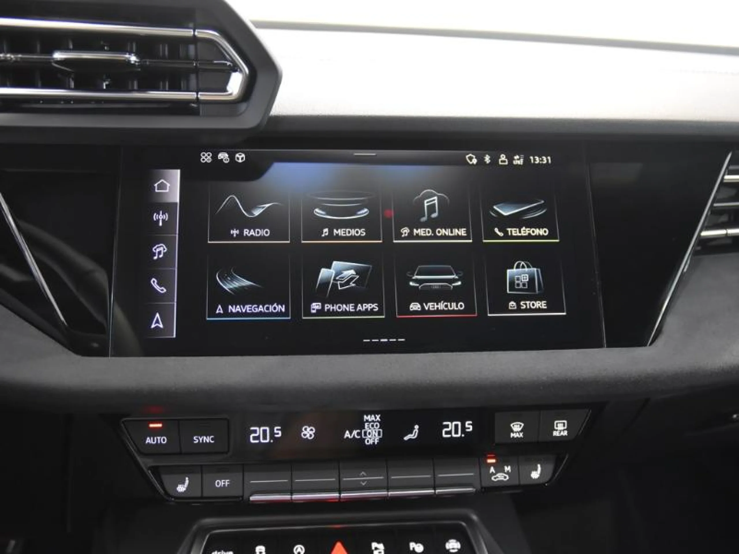 AUDI A3 SEDAN BLACK LINE 35 TFSI 110KW S TRONIC - Foto 13