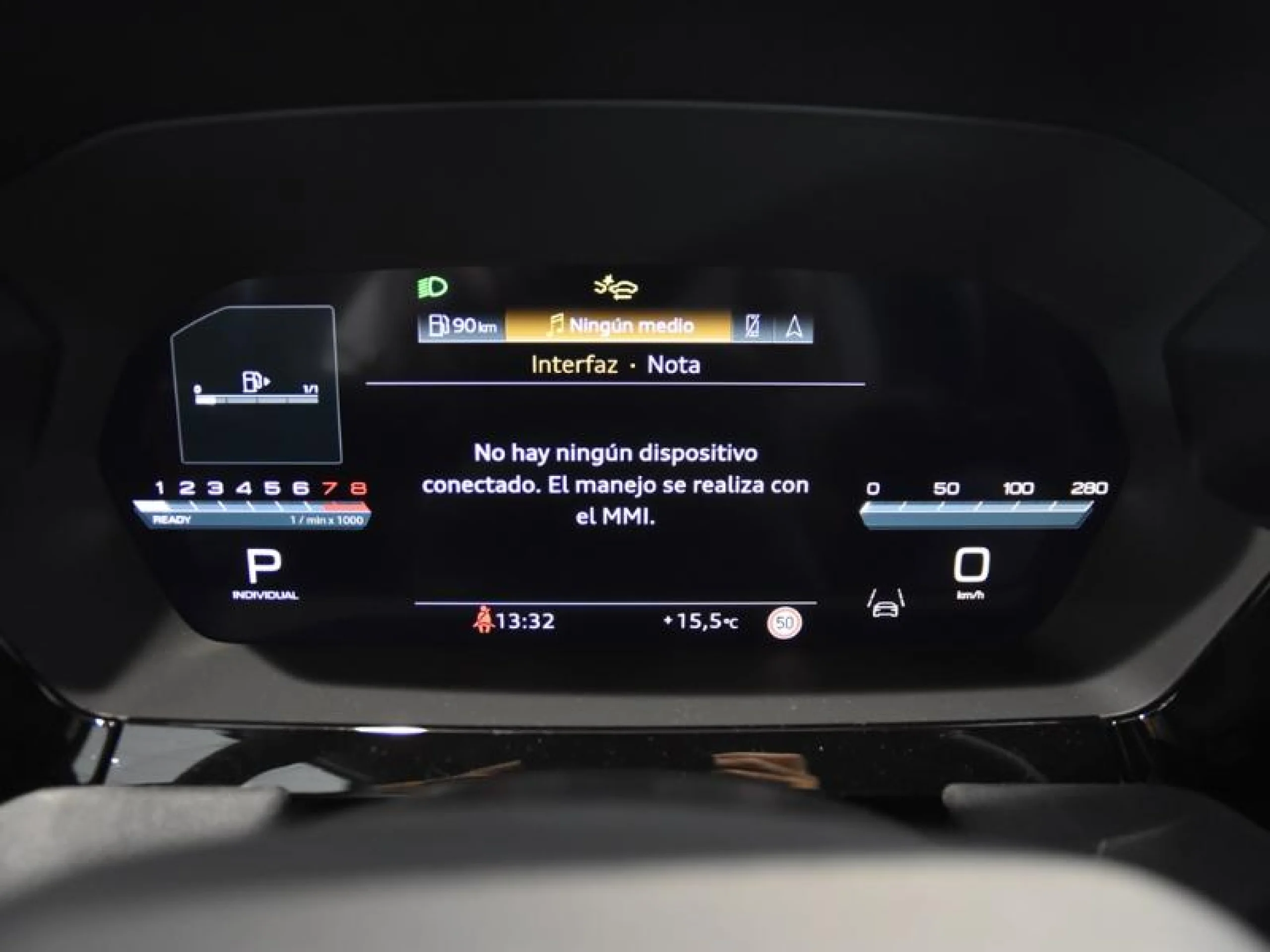 AUDI A3 SEDAN BLACK LINE 35 TFSI 110KW S TRONIC - Foto 16