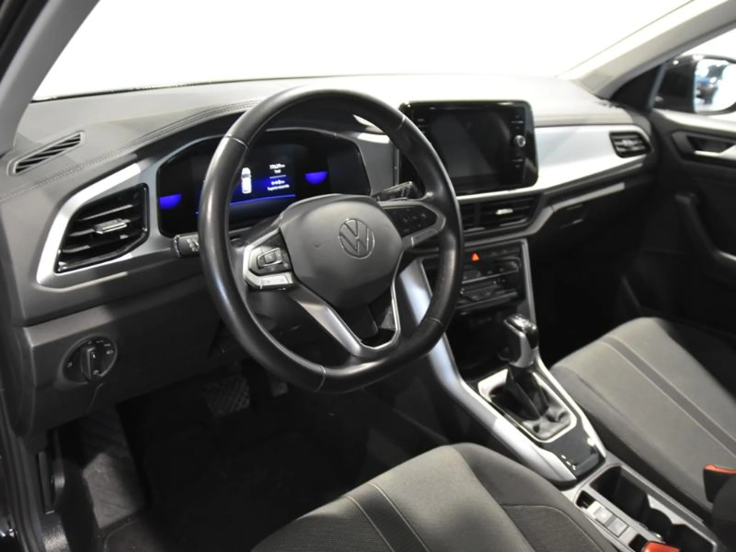 VOLKSWAGEN T ROC LIFE 2.0 TDI 110KW (150CV) DSG - Foto 9