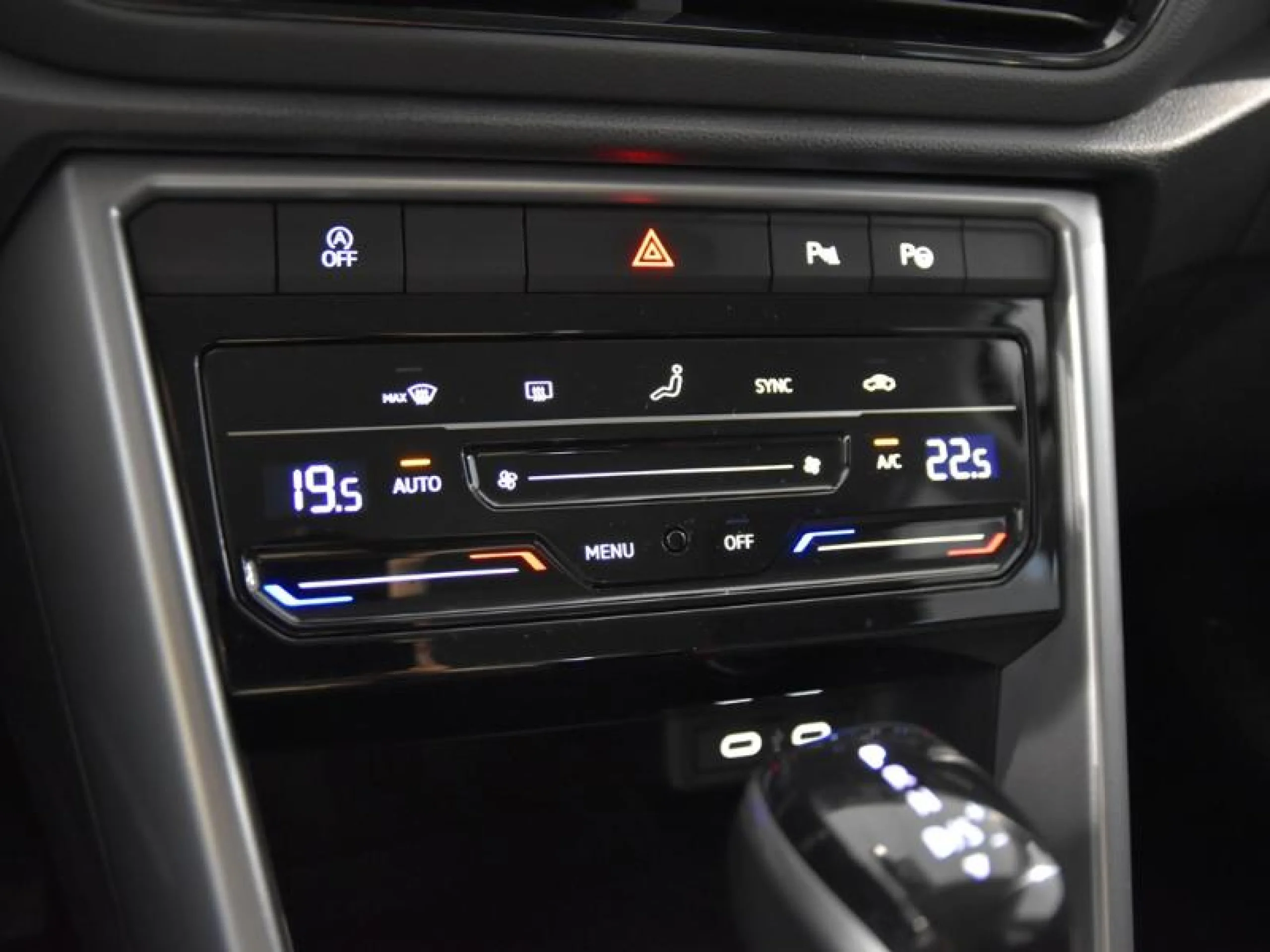 VOLKSWAGEN T ROC LIFE 2.0 TDI 110KW (150CV) DSG - Foto 11