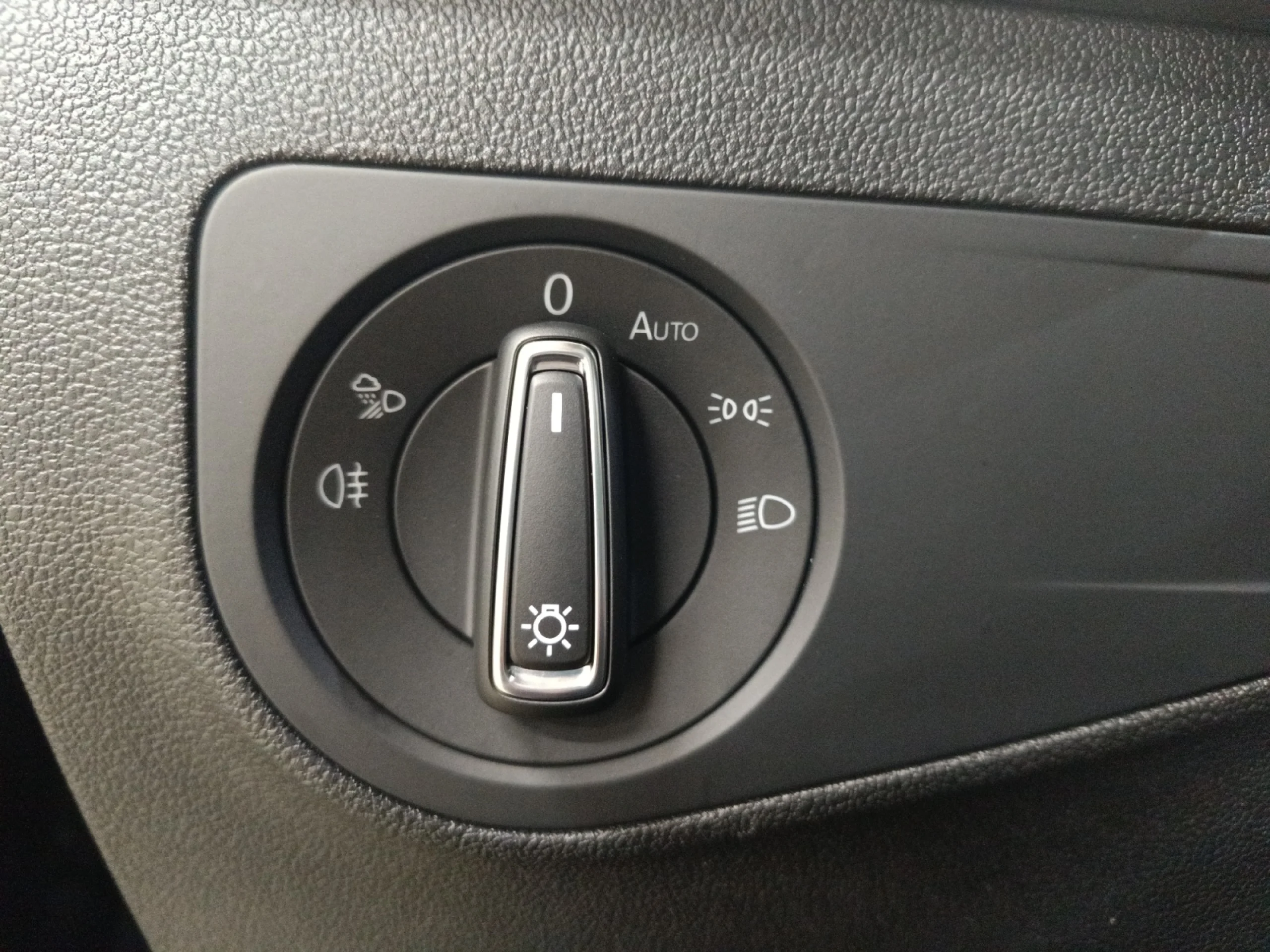 VOLKSWAGEN TIGUAN LIFE 1.5 TSI 96KW (130CV) - Foto 12