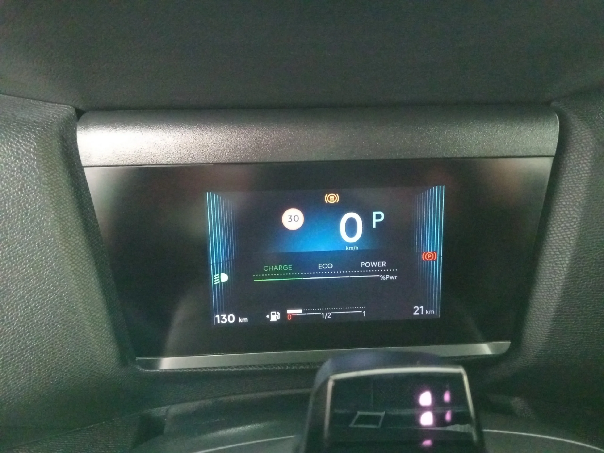 CITROEN C4 HYBRID 110 Ë DCS6 YOU - Foto 10
