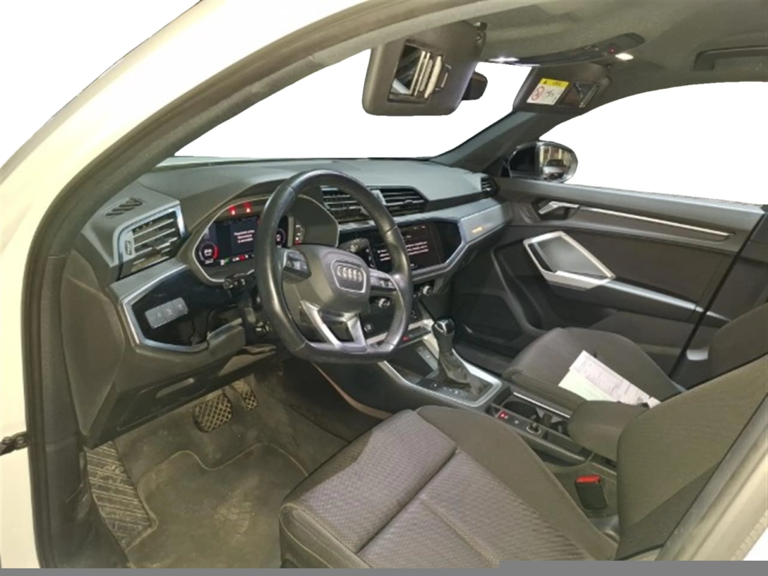 AUDI Q3 BLACK LINE 35 TDI 110KW (150CV) S TRONIC - Foto 5