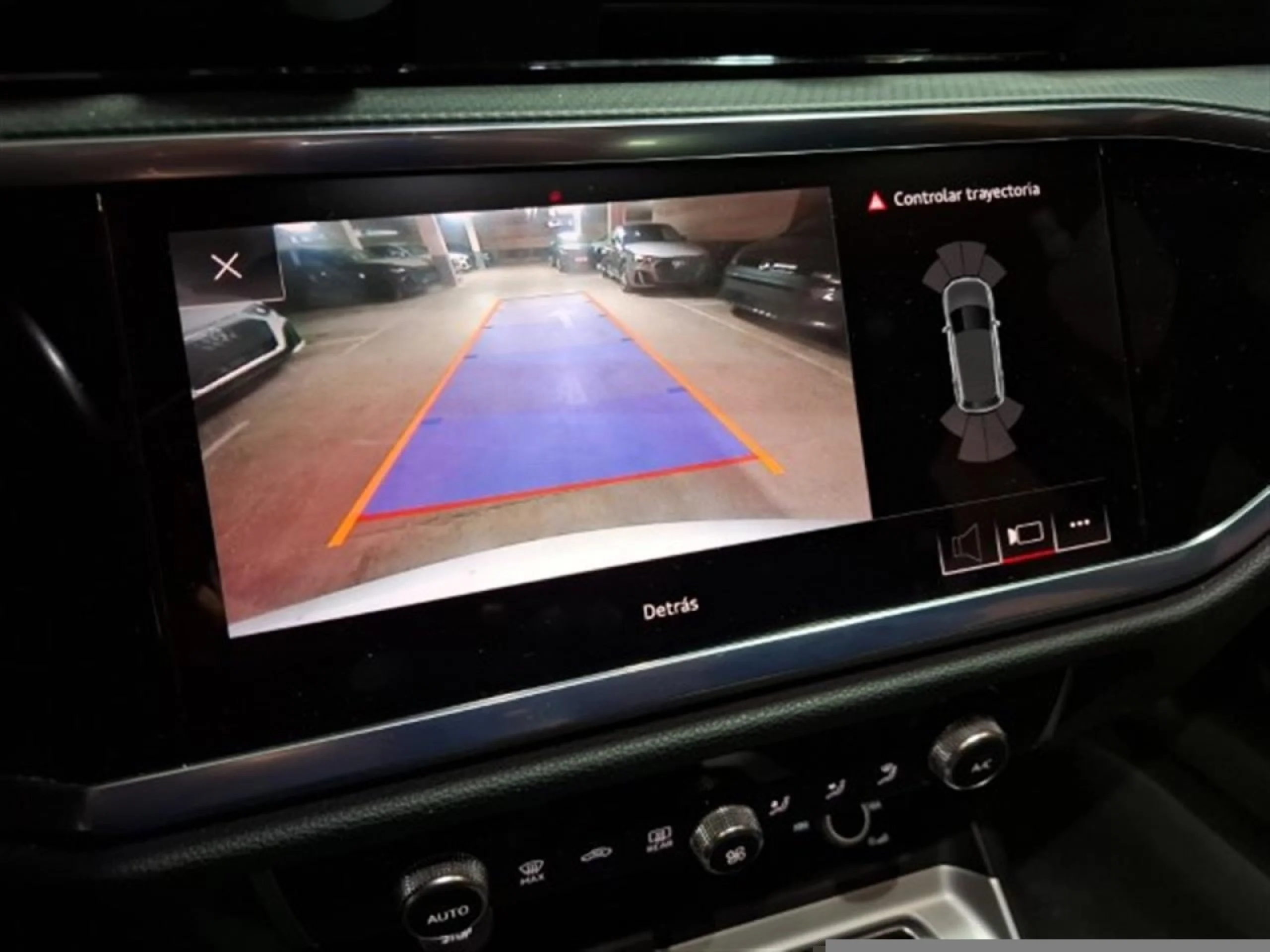 AUDI Q3 BLACK LINE 35 TDI 110KW (150CV) S TRONIC - Foto 7