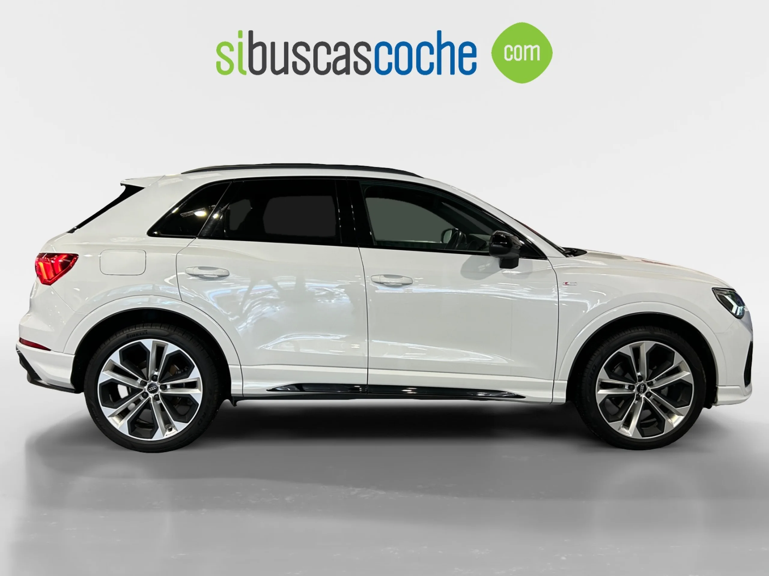 AUDI Q3 BLACK LINE 35 TDI 110KW (150CV) S TRONIC - Foto 3